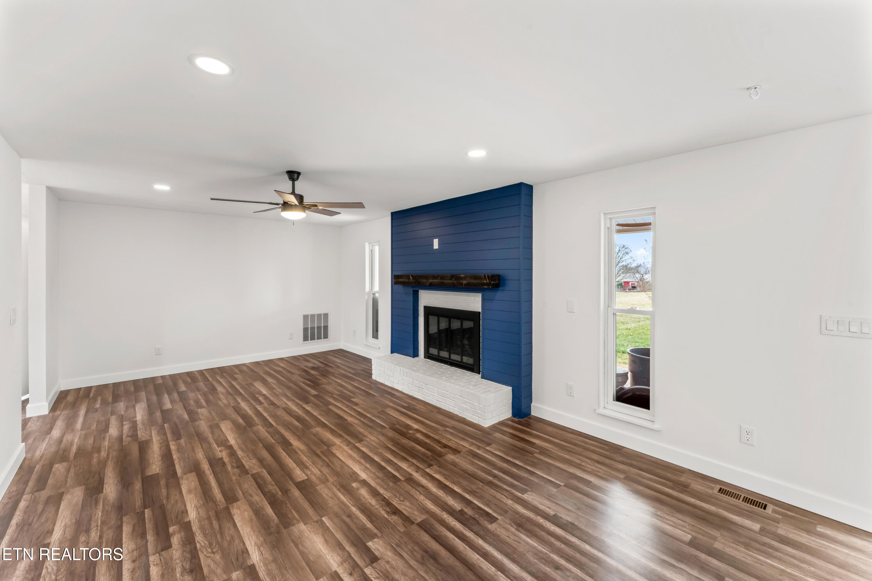 2572 Sevierville Road Maryville TN 37804
