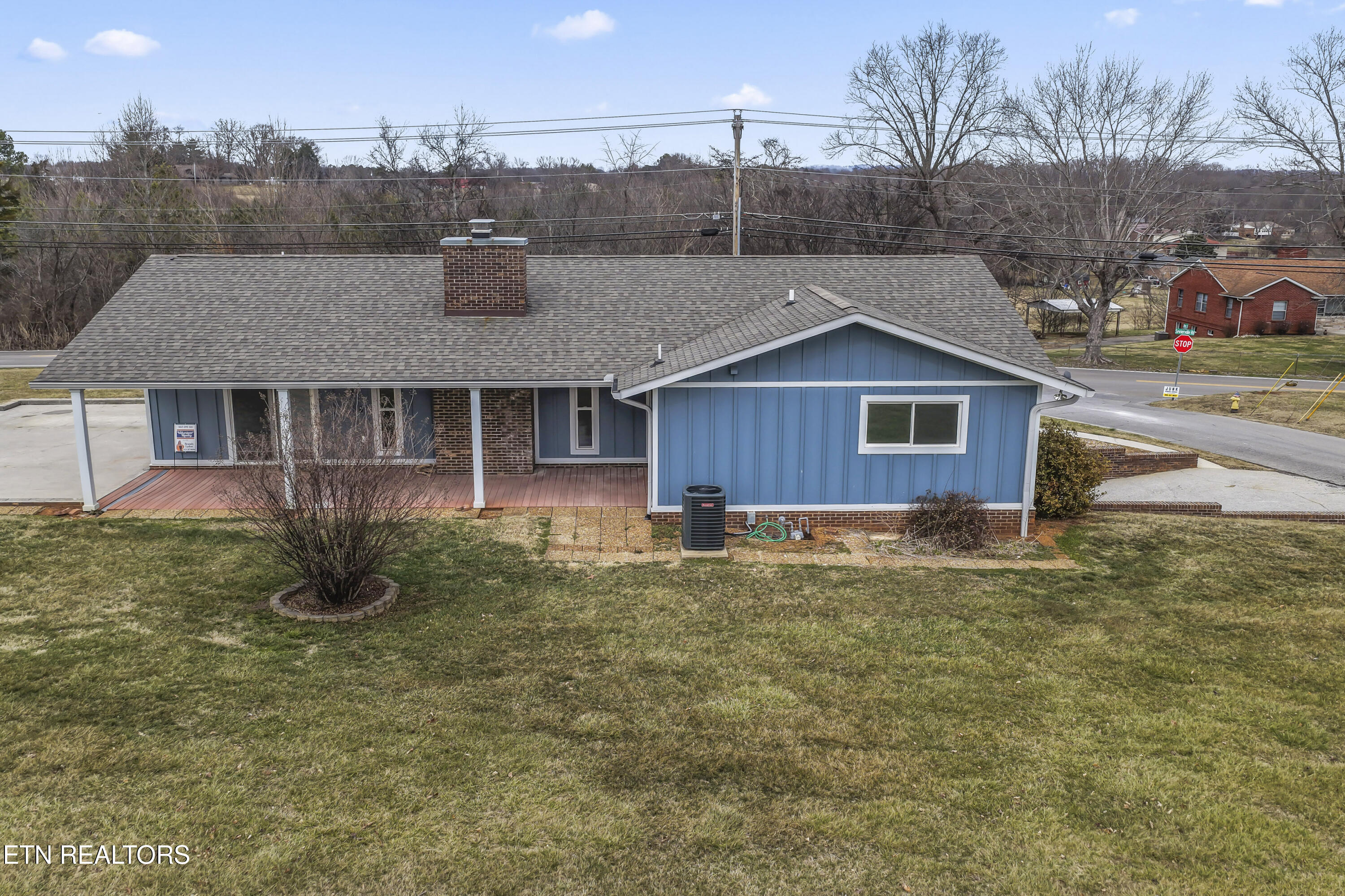 2572 Sevierville Road Maryville TN 37804