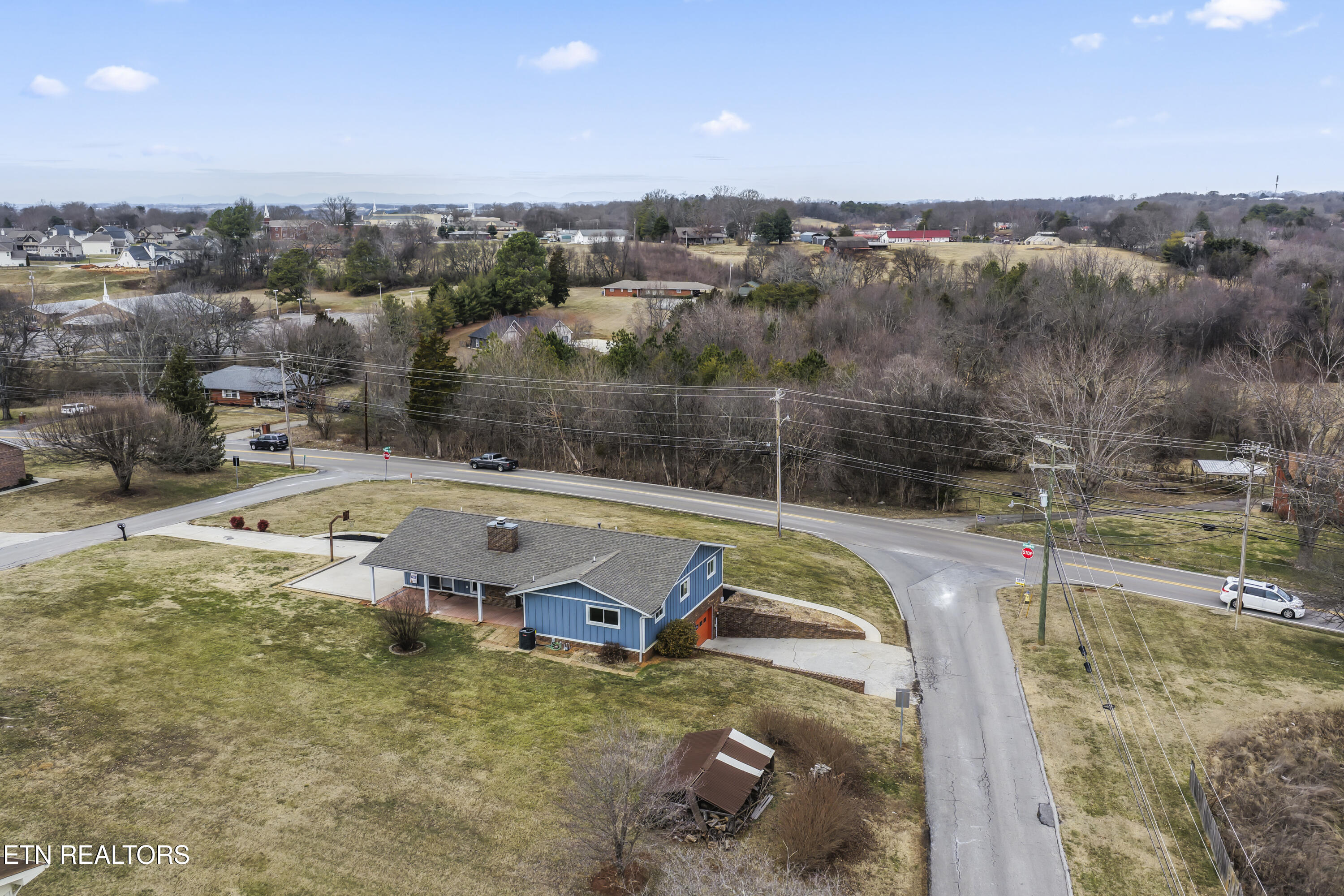 2572 Sevierville Road Maryville TN 37804