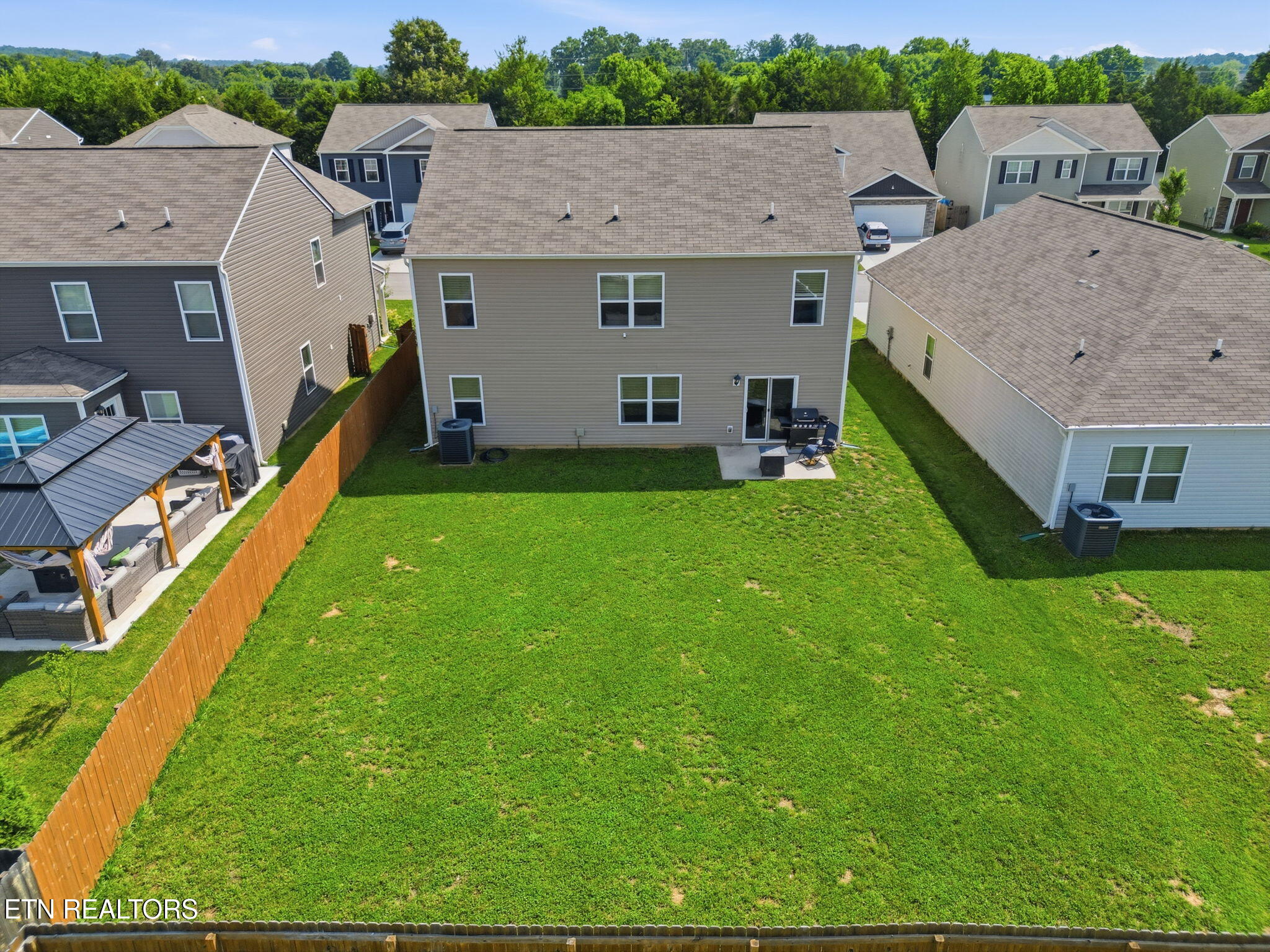7523 Game Bird Street Corryton TN 37721