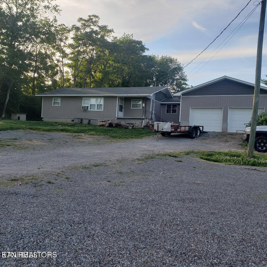 7521 E Emory Road Corryton TN 37721