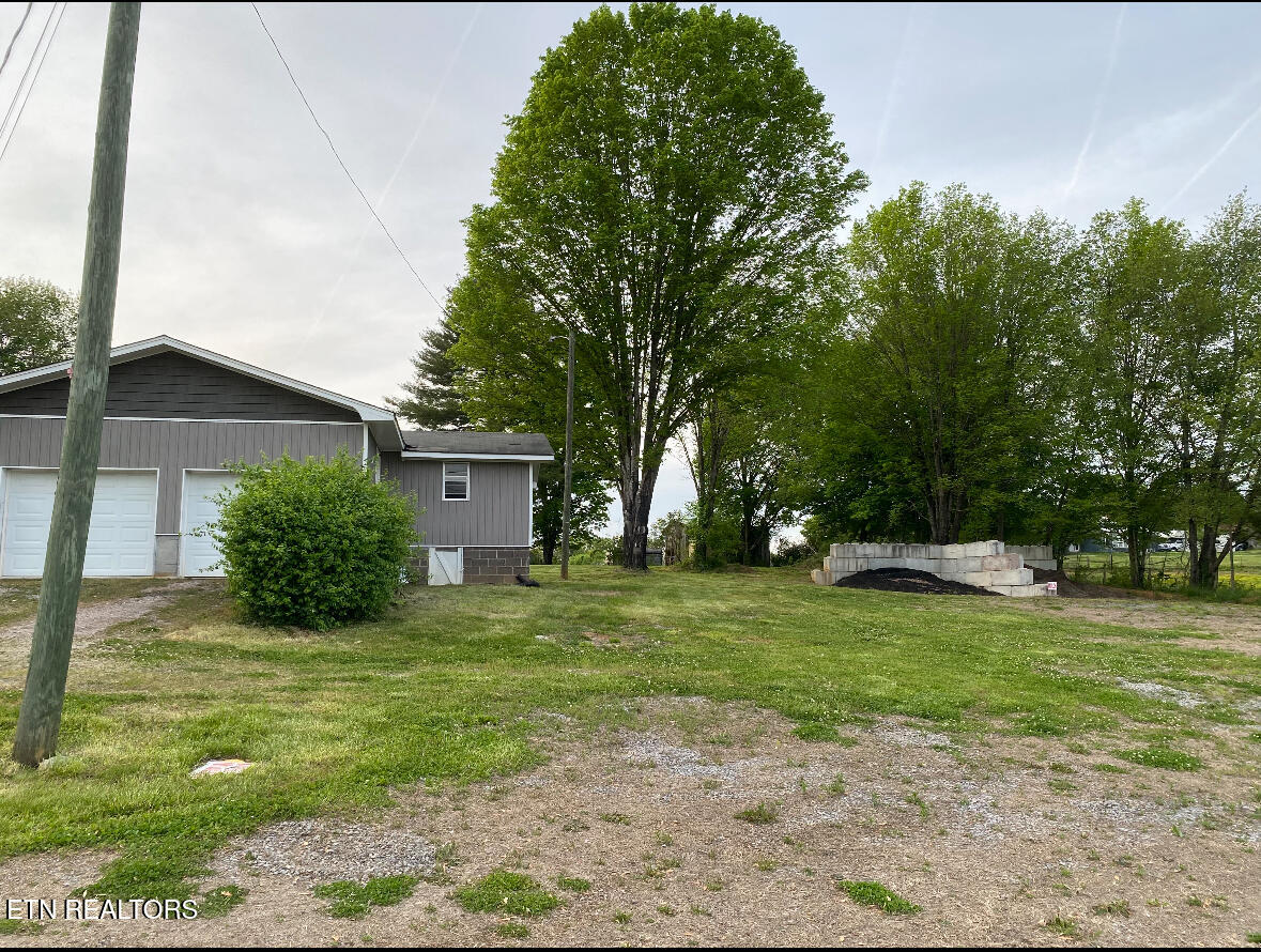 7521 E Emory Road Corryton TN 37721
