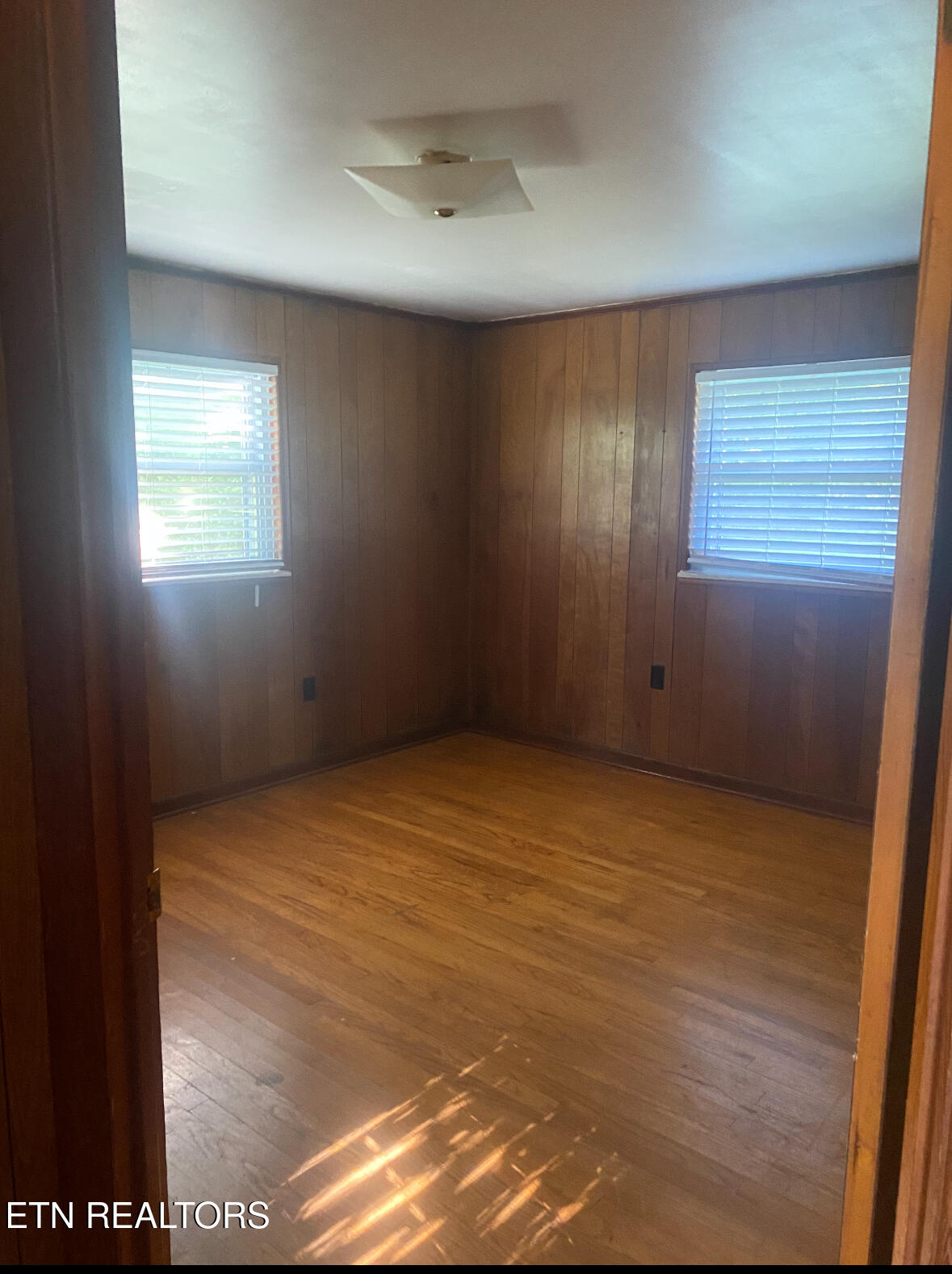 7521 E Emory Road Corryton TN 37721