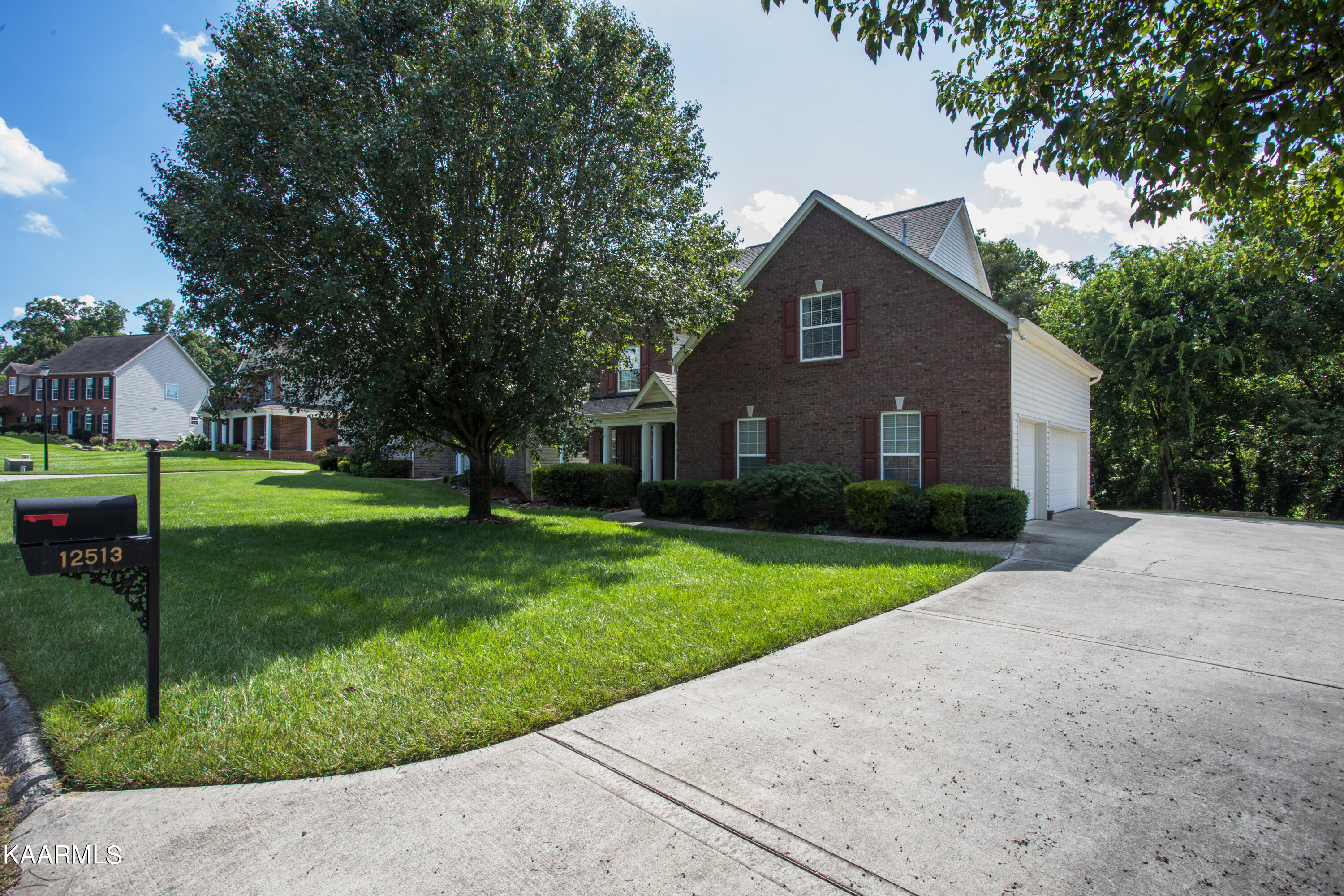 12513 Coral Reef Circle Knoxville TN 37922