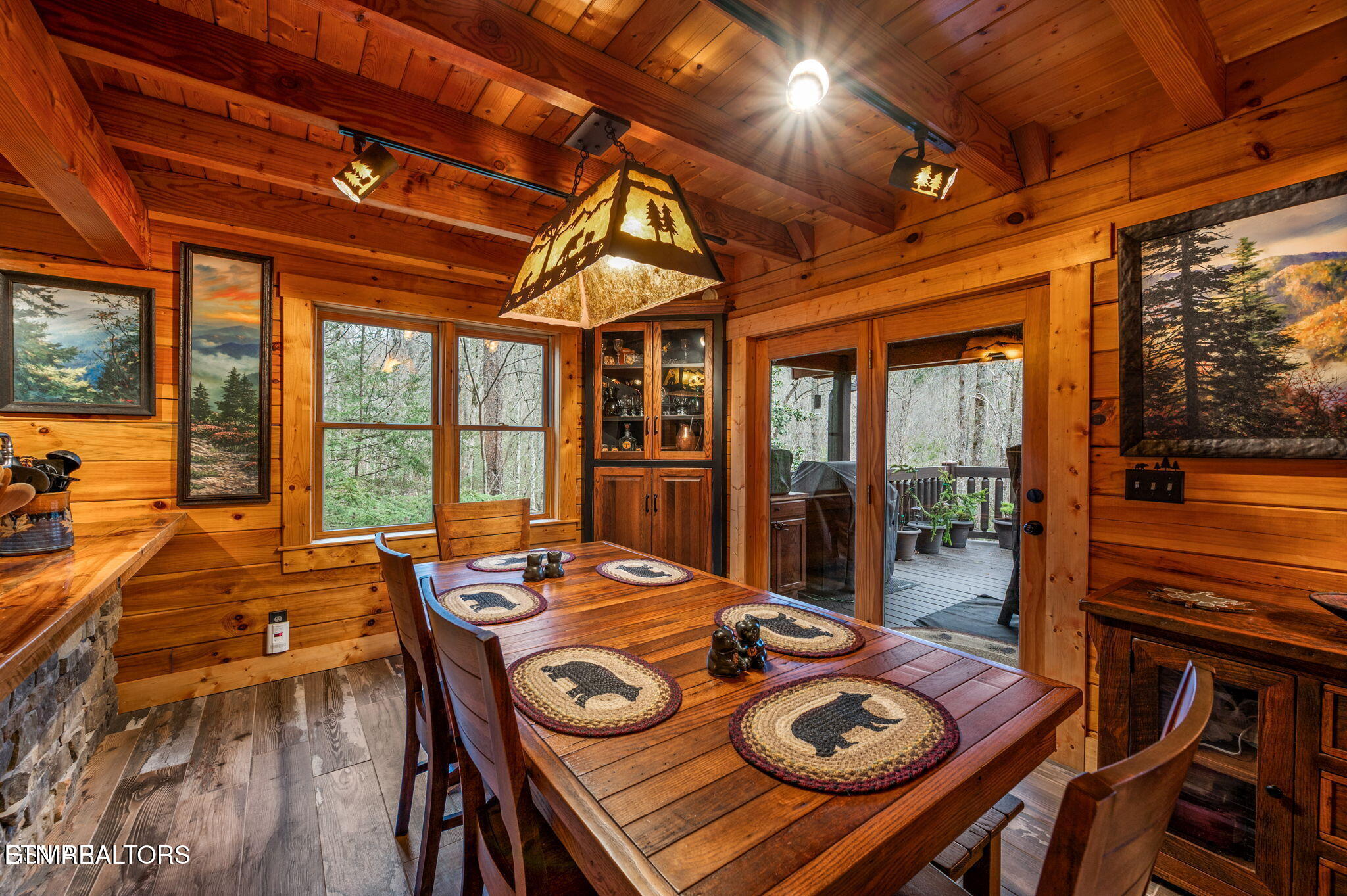 1903 Waters End Road Walland TN 37886