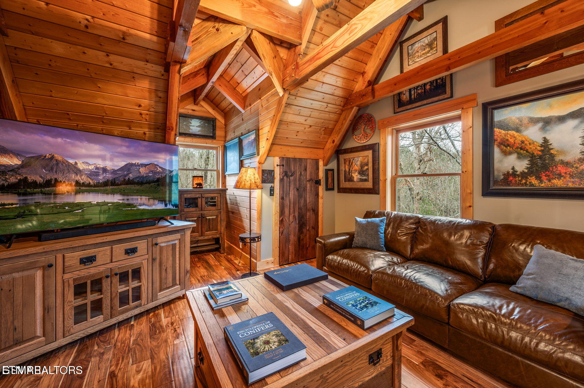 1903 Waters End Road Walland TN 37886