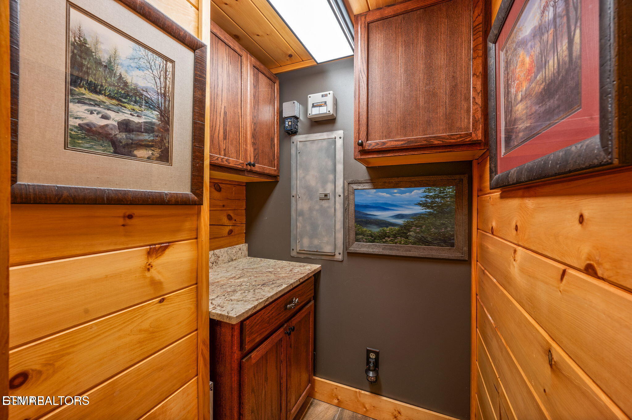1903 Waters End Road Walland TN 37886