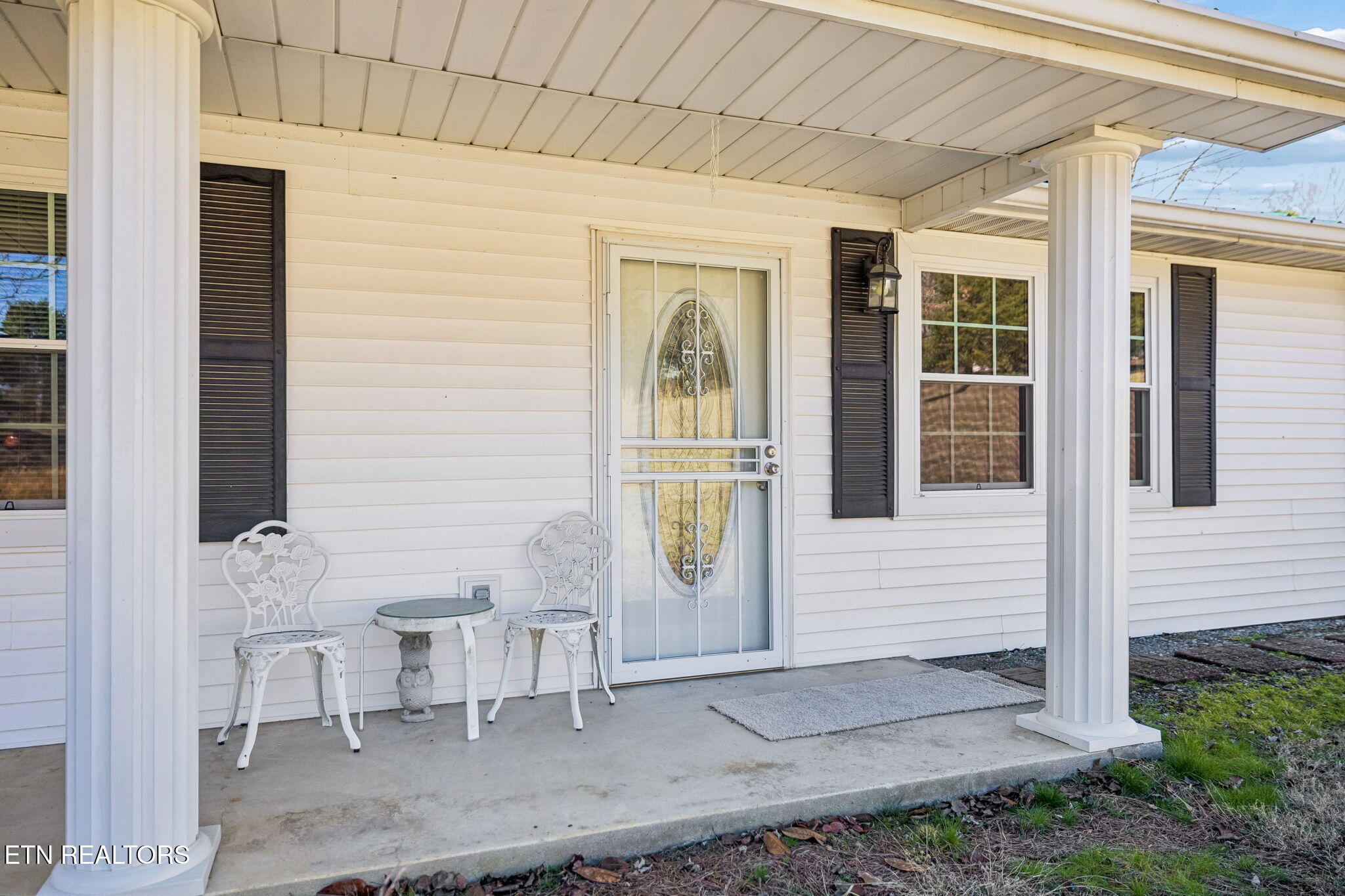 123 Jerry Cardin Lane Friendsville TN 37737