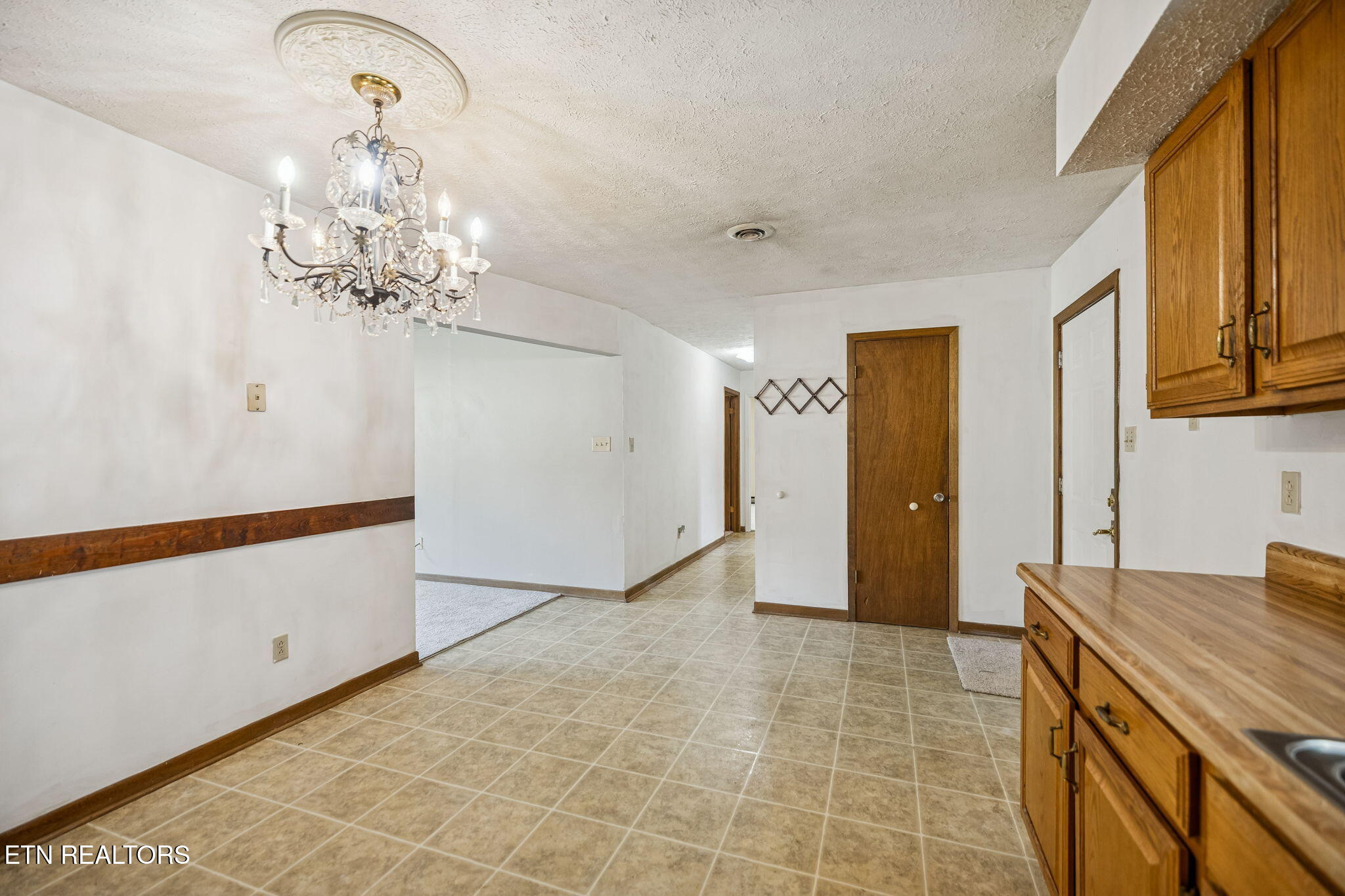 123 Jerry Cardin Lane Friendsville TN 37737