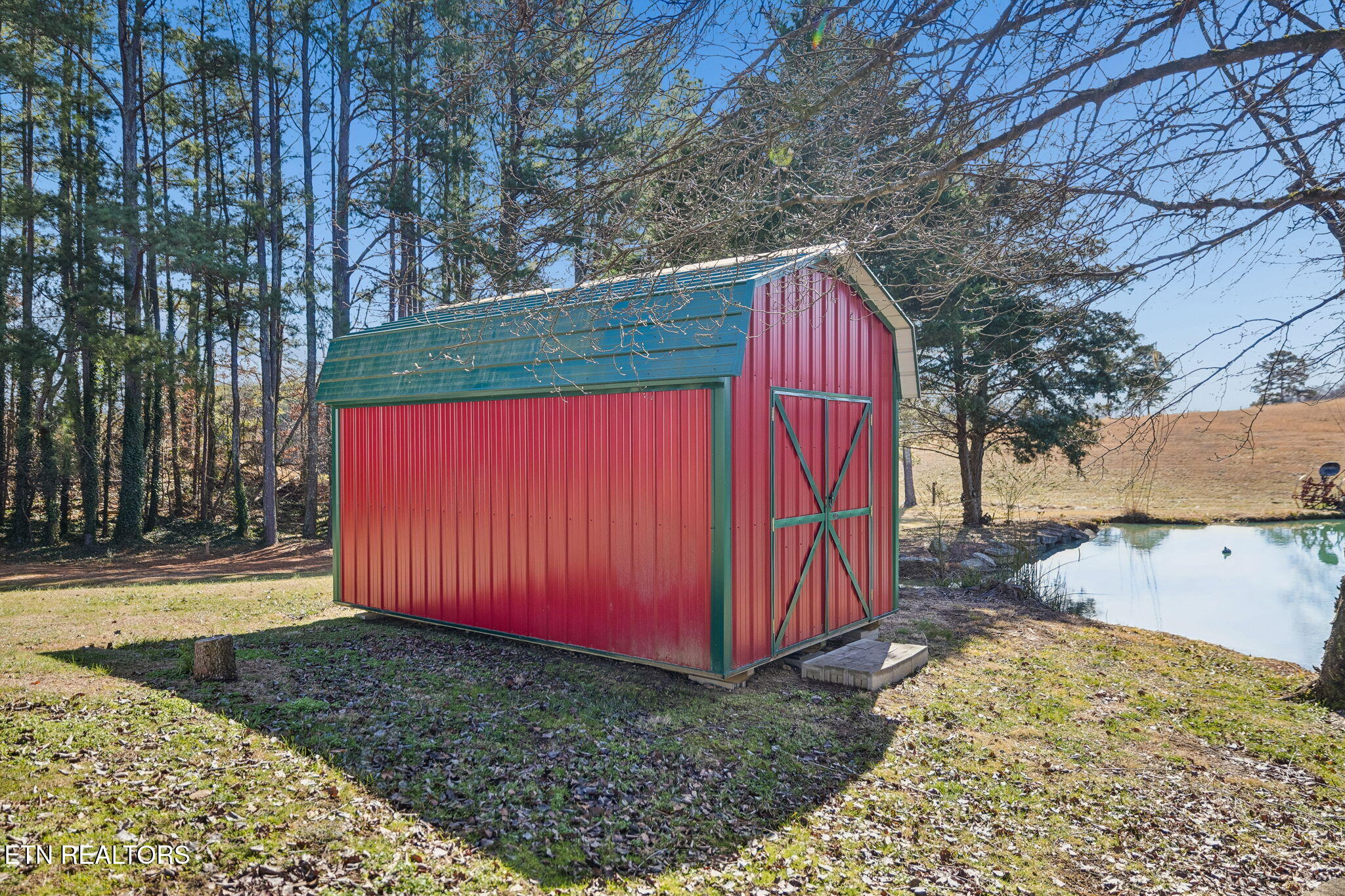 123 Jerry Cardin Lane Friendsville TN 37737