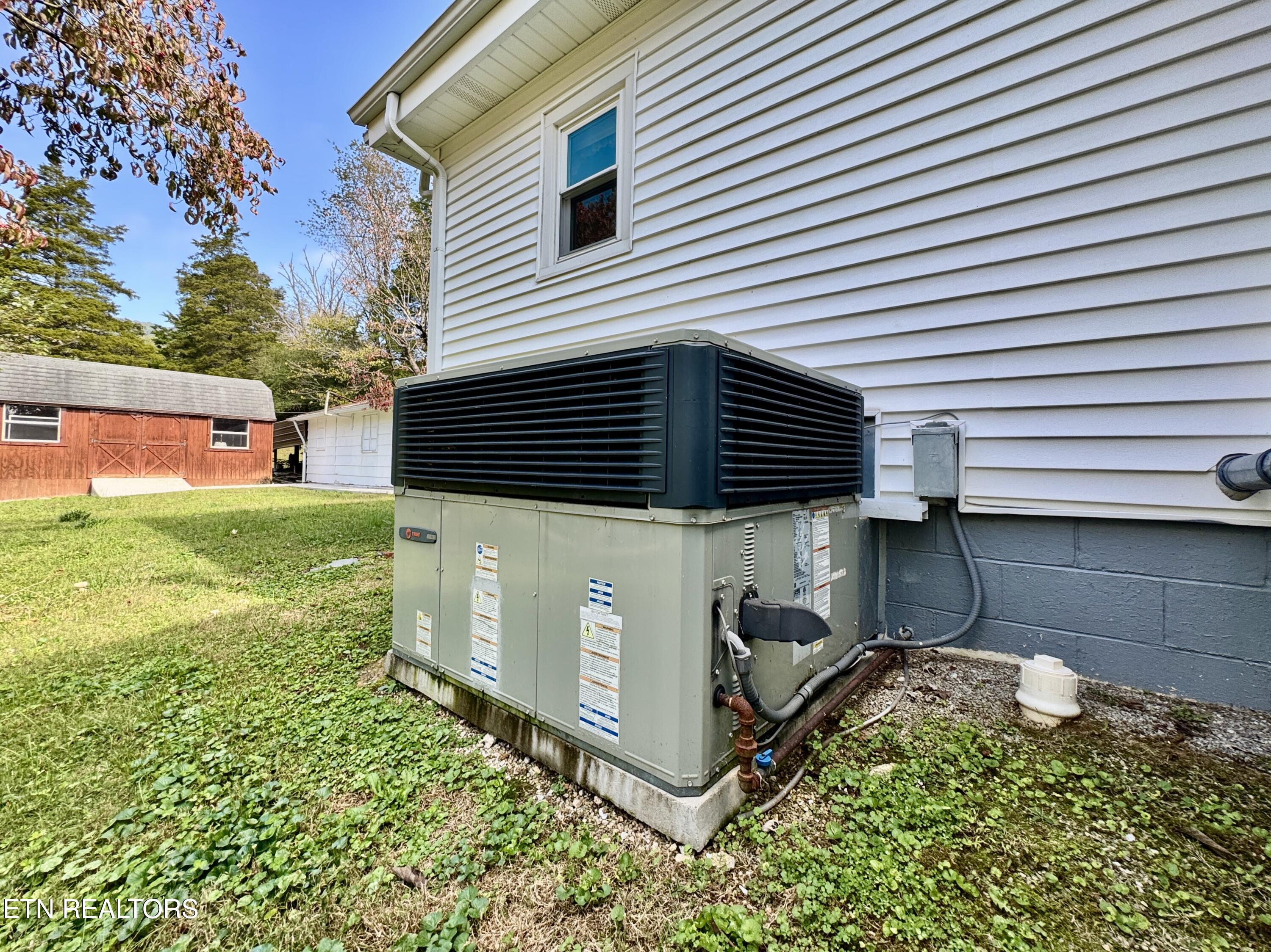 220 Butter & Egg Road Jacksboro TN 37757