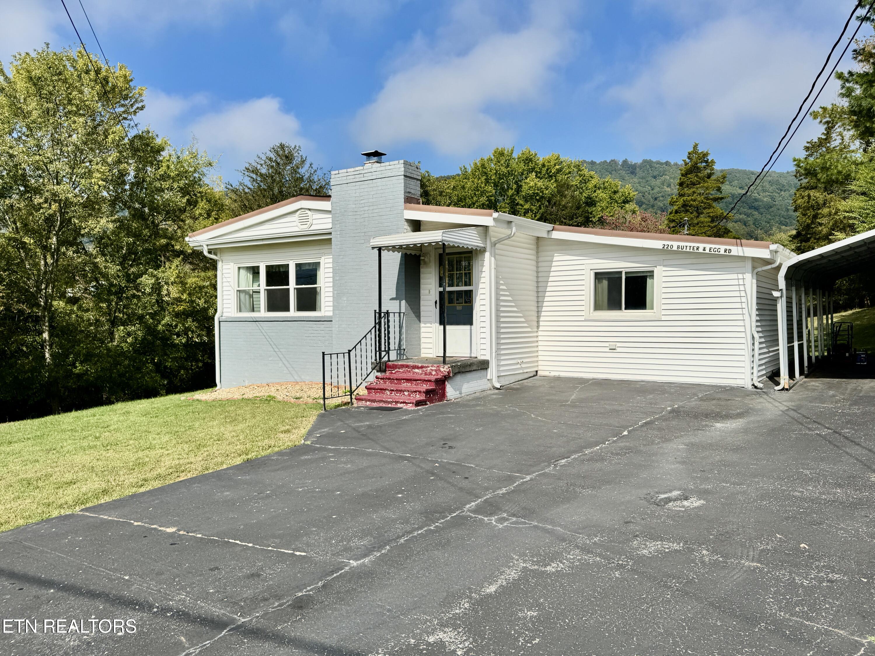 220 Butter & Egg Road Jacksboro TN 37757