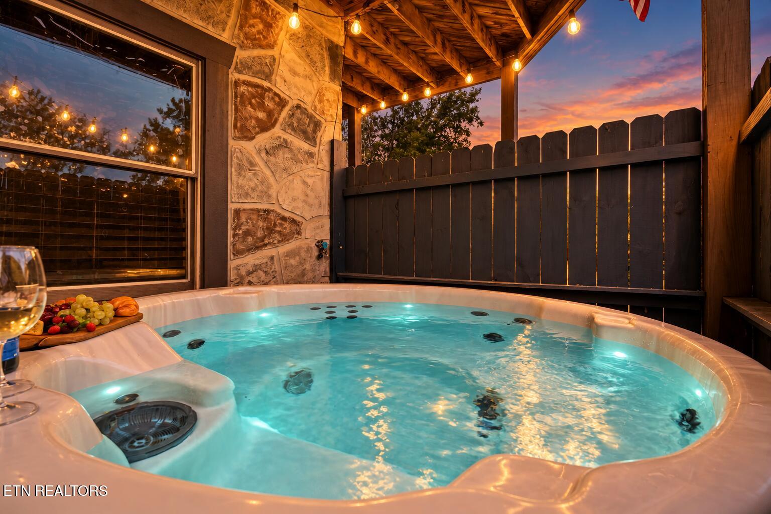 705 Rondayview Lane Sevierville TN 37876