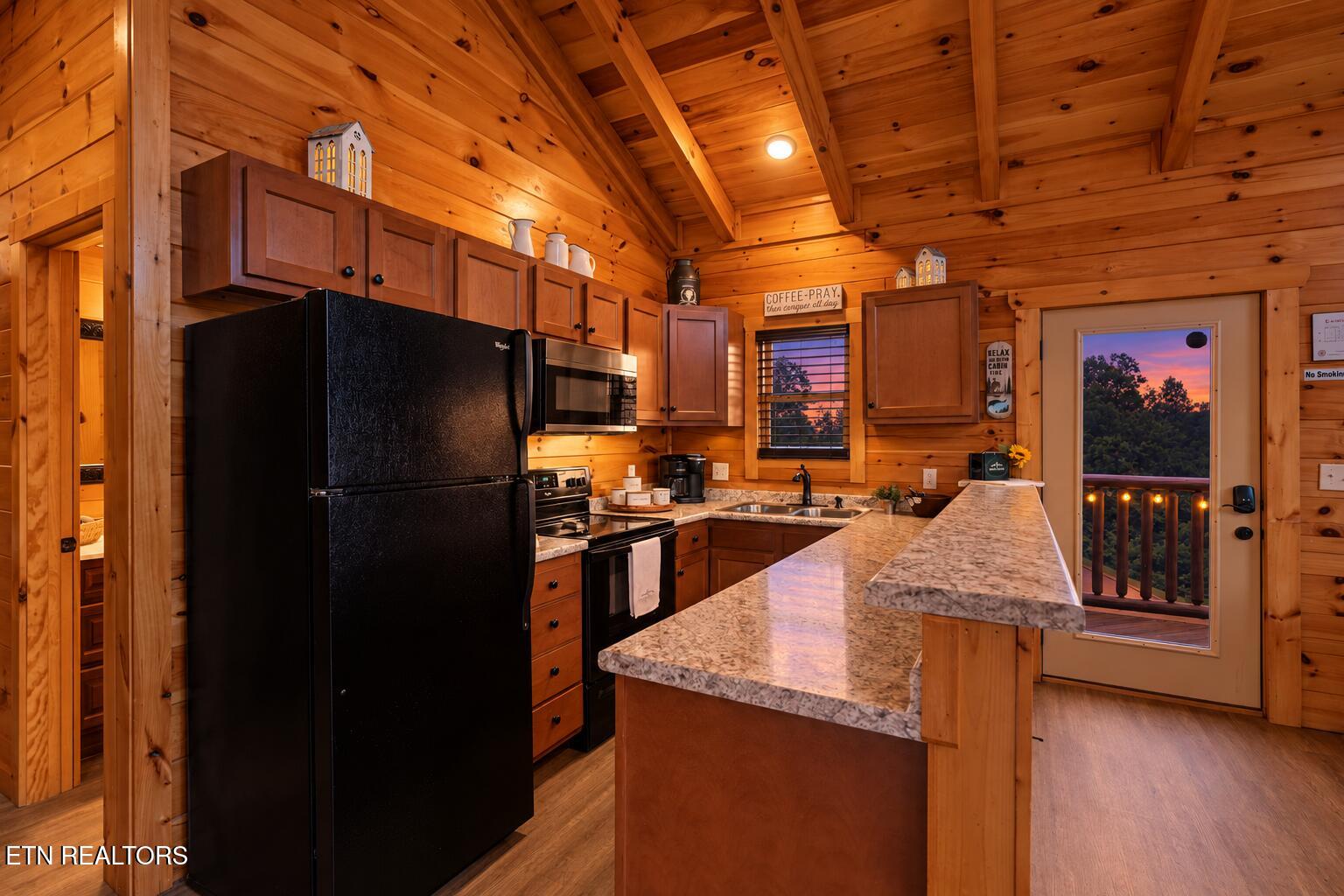705 Rondayview Lane Sevierville TN 37876