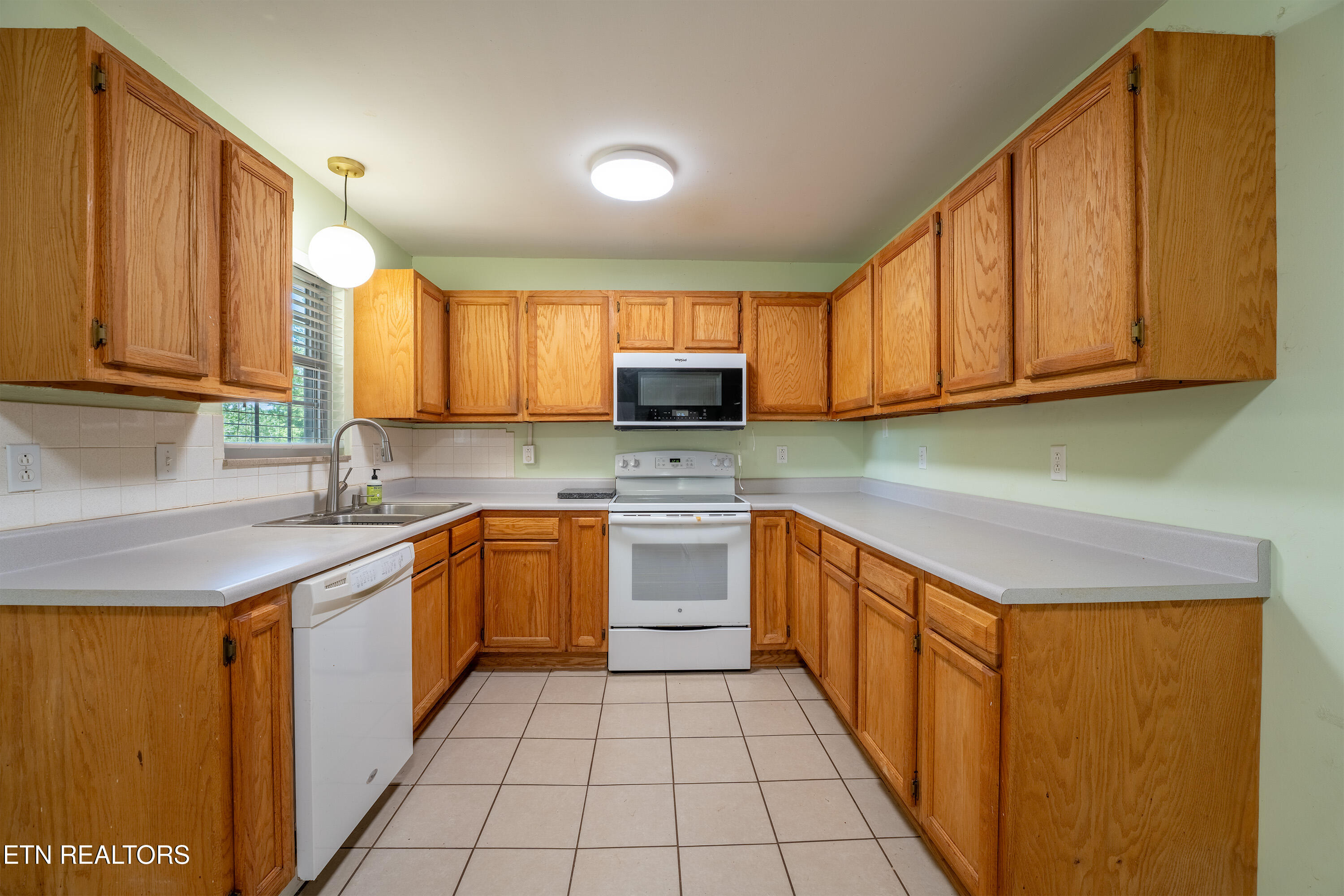 210 Arrowhead Drive Maryville TN 37801