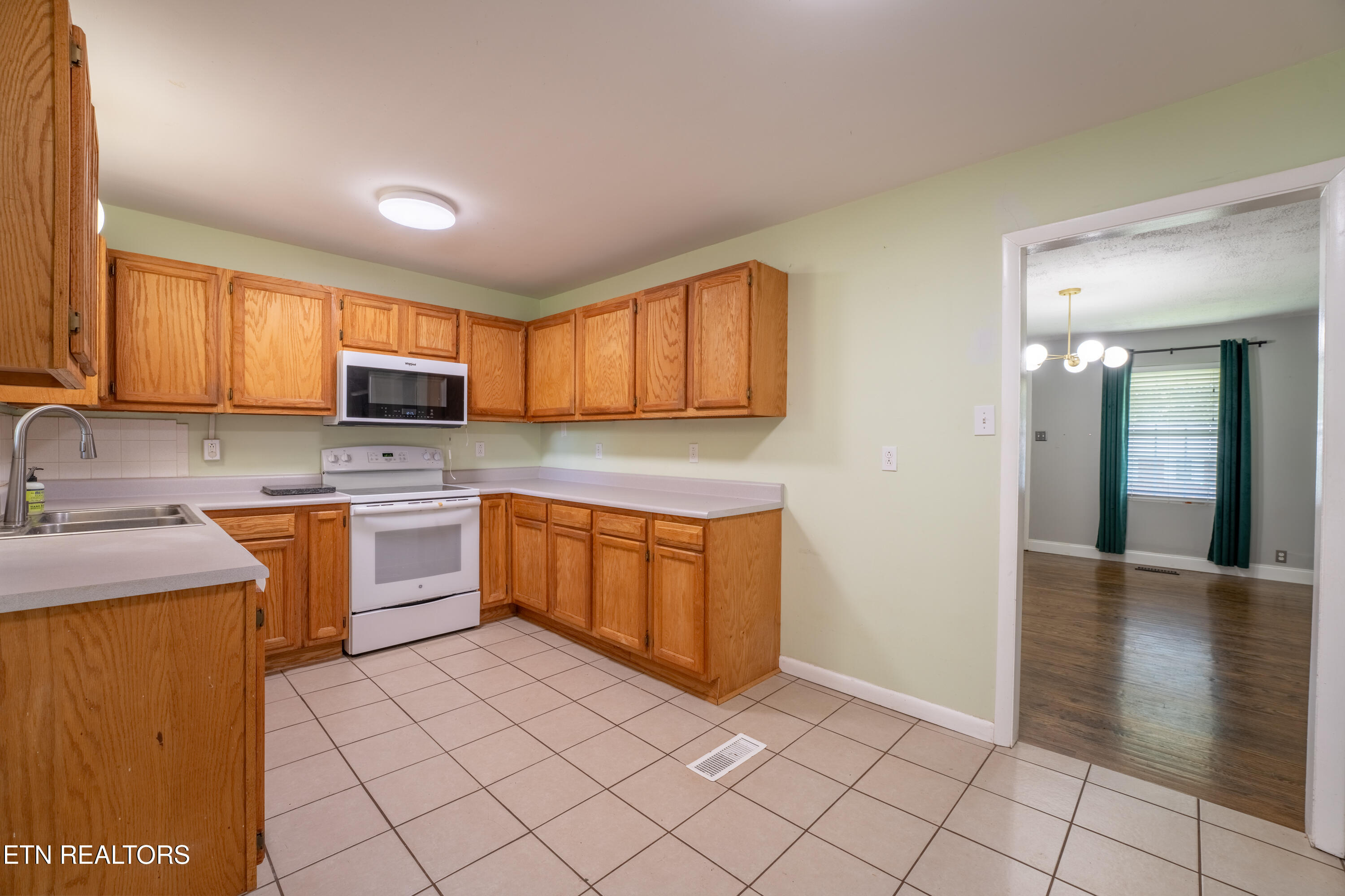 210 Arrowhead Drive Maryville TN 37801