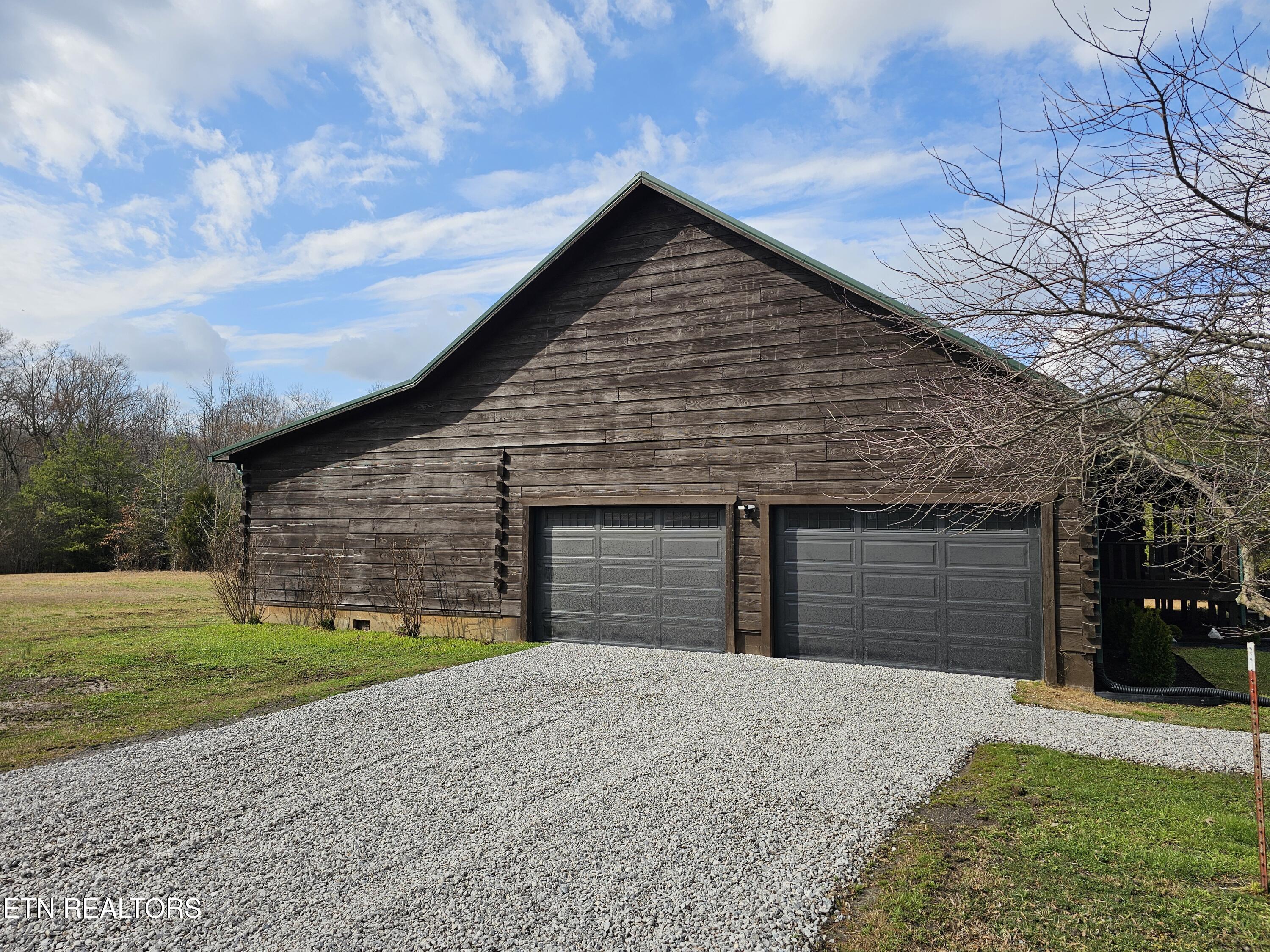 371 Plaza Drive Madisonville TN 37354