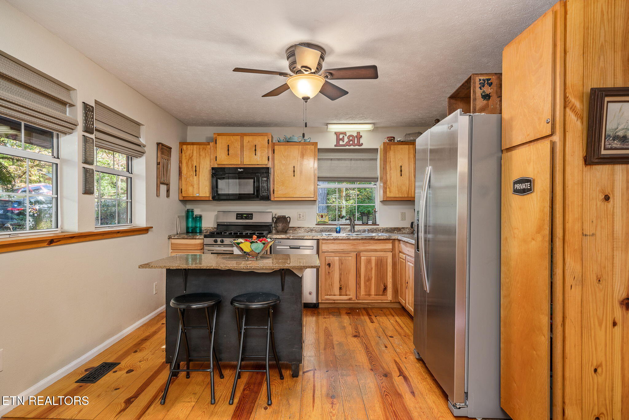 279 Siever Road Crossville TN 38572