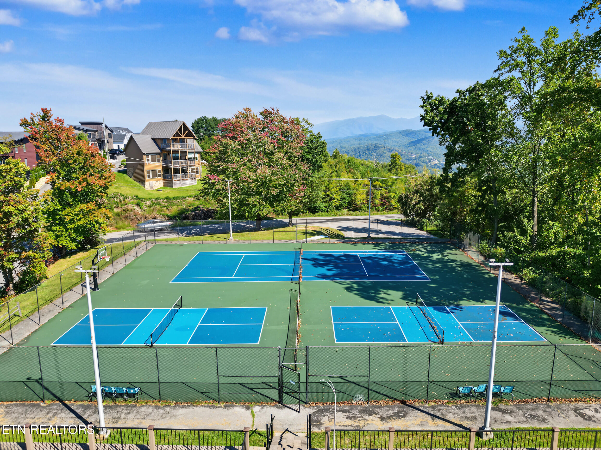 920 W Cedar Lane Gatlinburg TN 37738