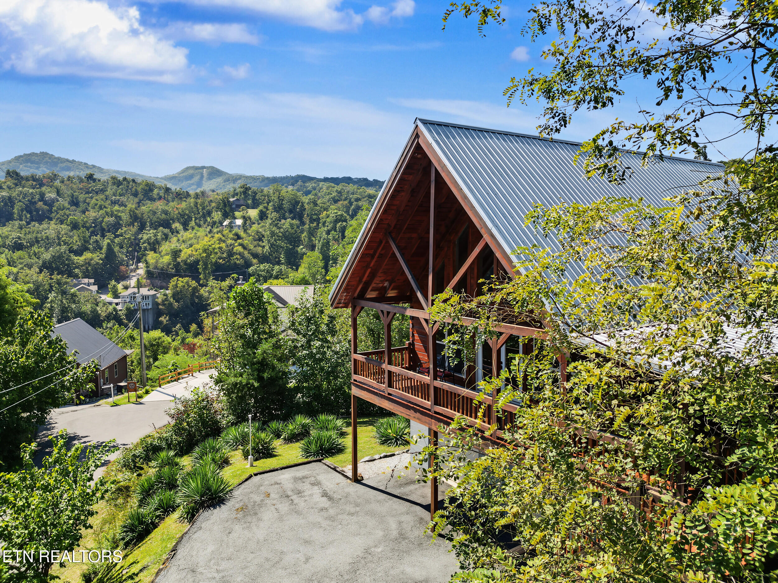 920 W Cedar Lane Gatlinburg TN 37738
