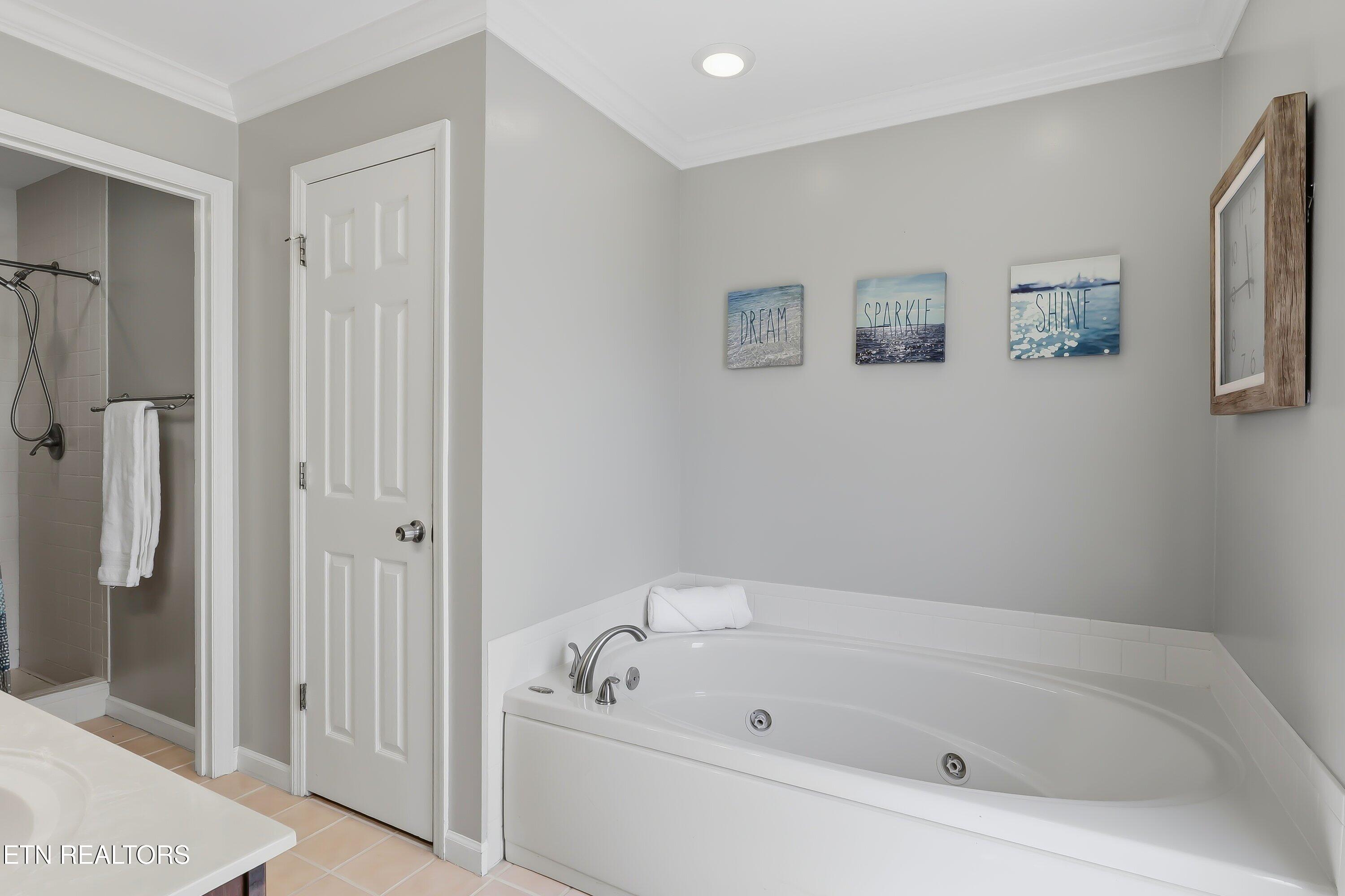 12247 W Ashton Court Knoxville TN 37934
