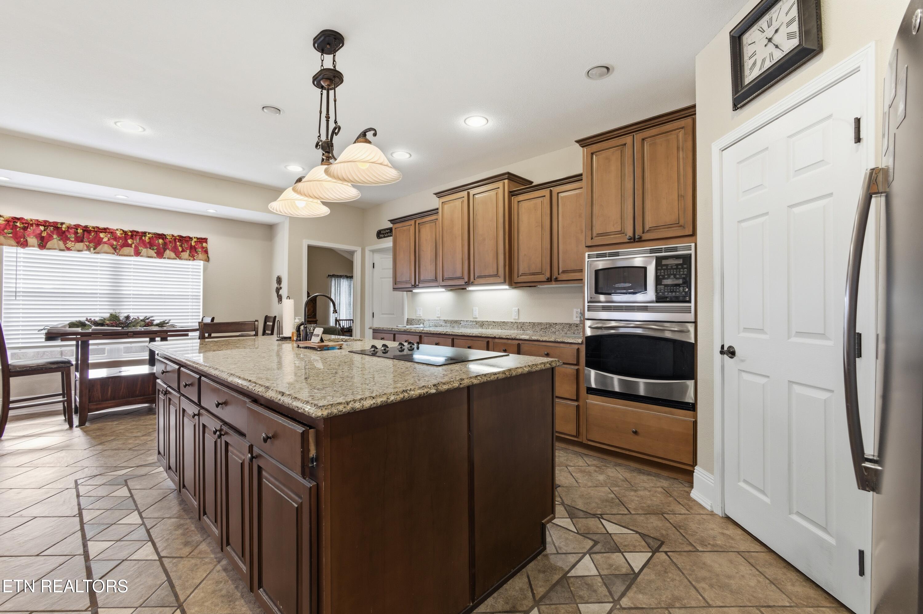 306 Constellation Lane Kodak TN 37764
