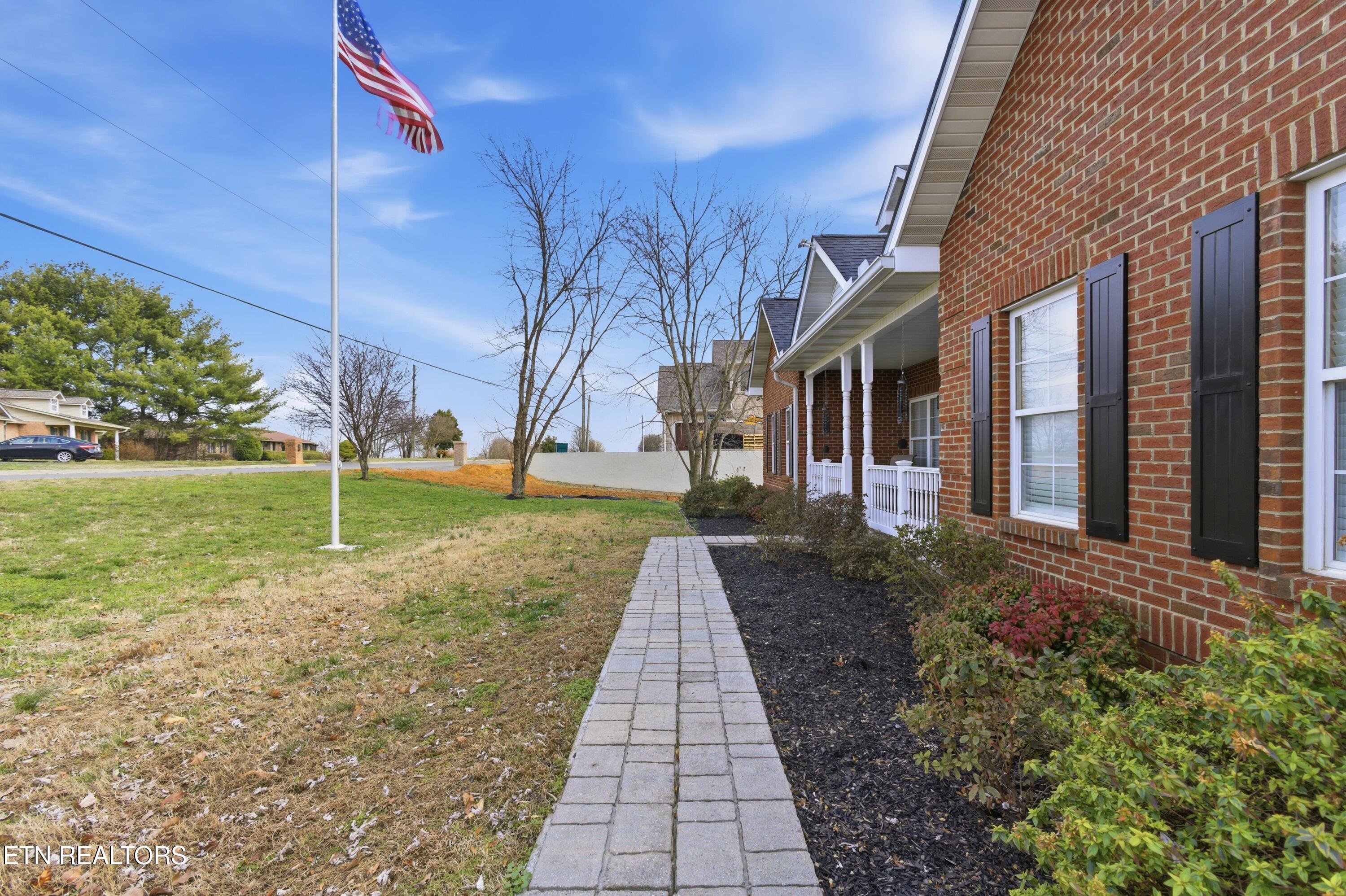 306 Constellation Lane Kodak TN 37764