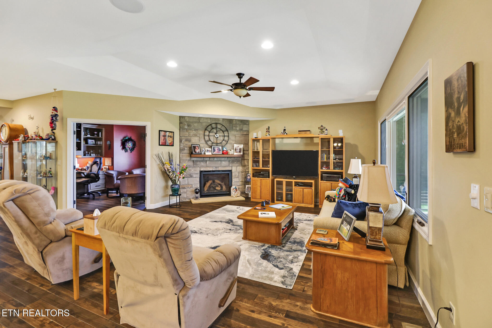 43 Red Oak Drive Crossville TN 38555