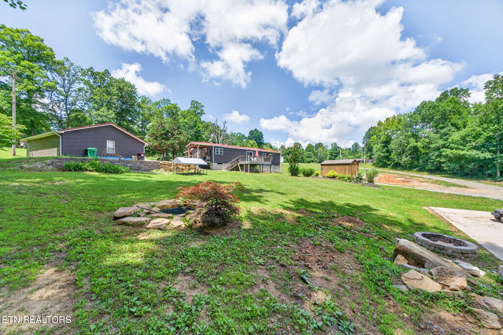 7201 Glade Creek Road Sparta TN 38583