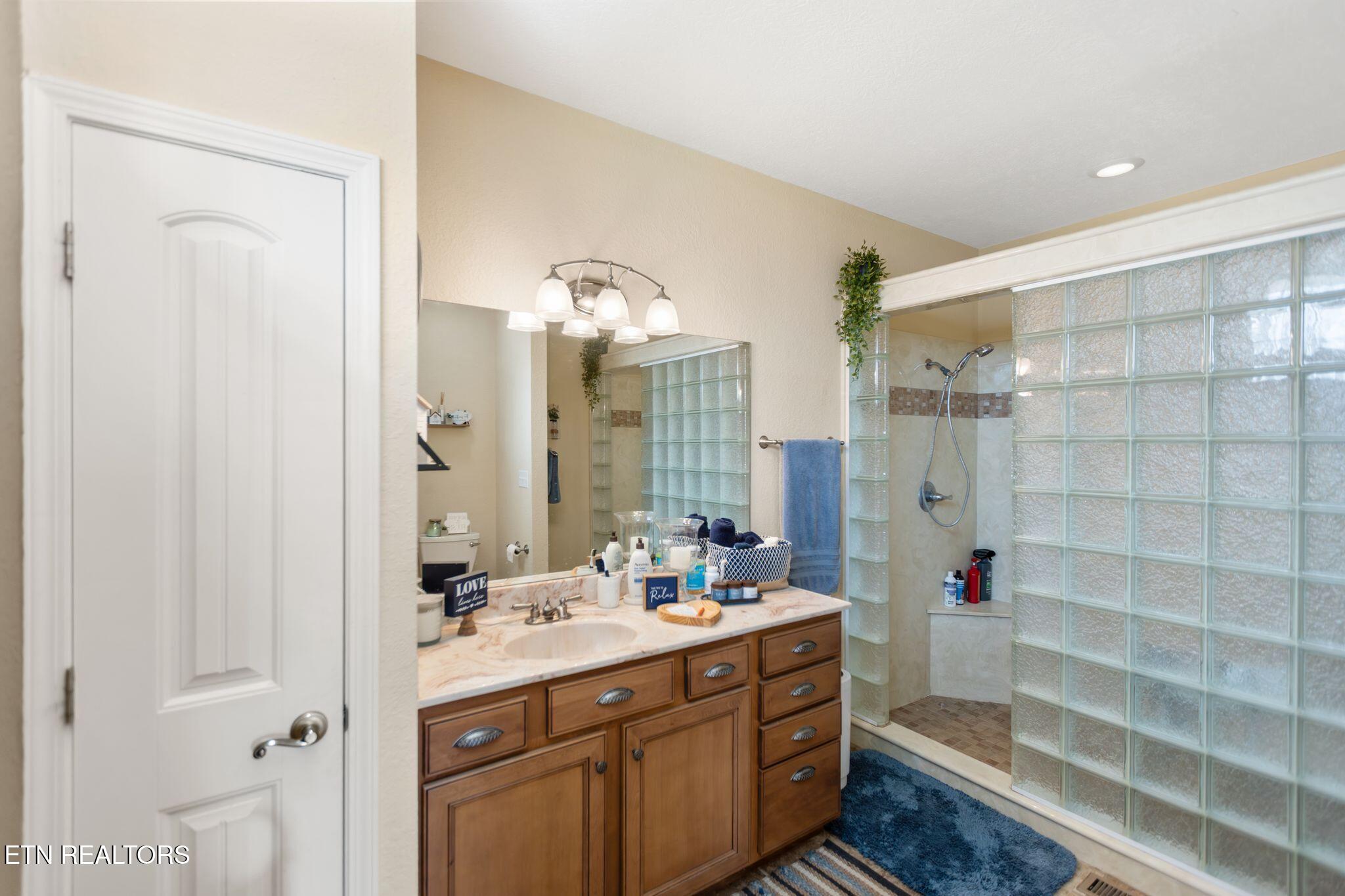 741 Clinch Valley Road Powder Springs TN 37848