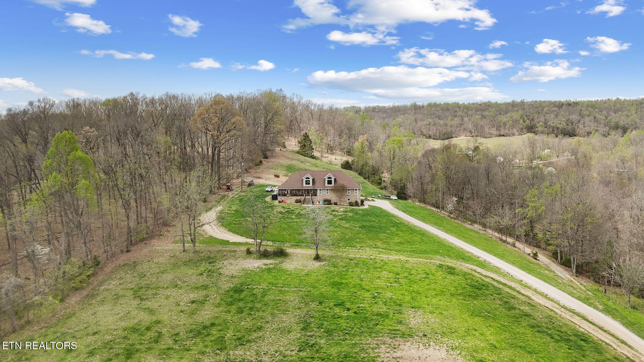 741 Clinch Valley Road Powder Springs TN 37848