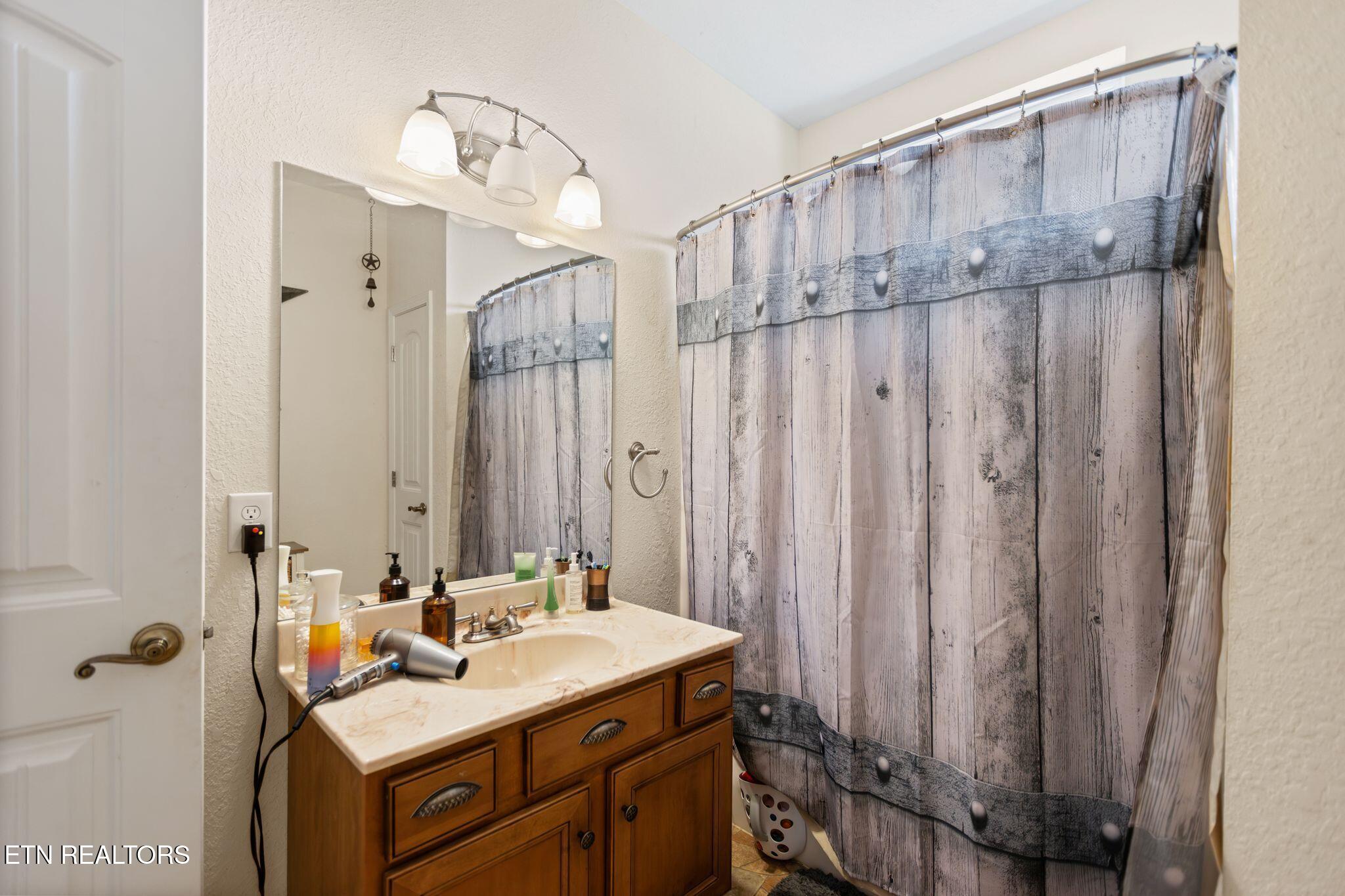 741 Clinch Valley Road Powder Springs TN 37848