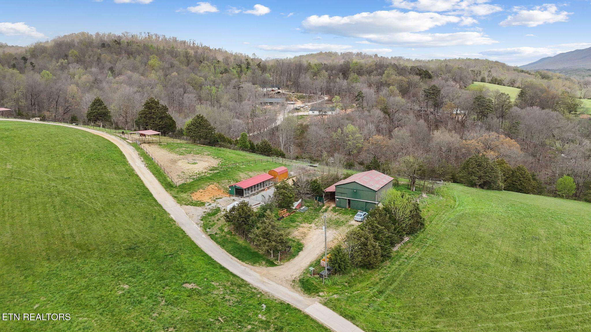 741 Clinch Valley Road Powder Springs TN 37848