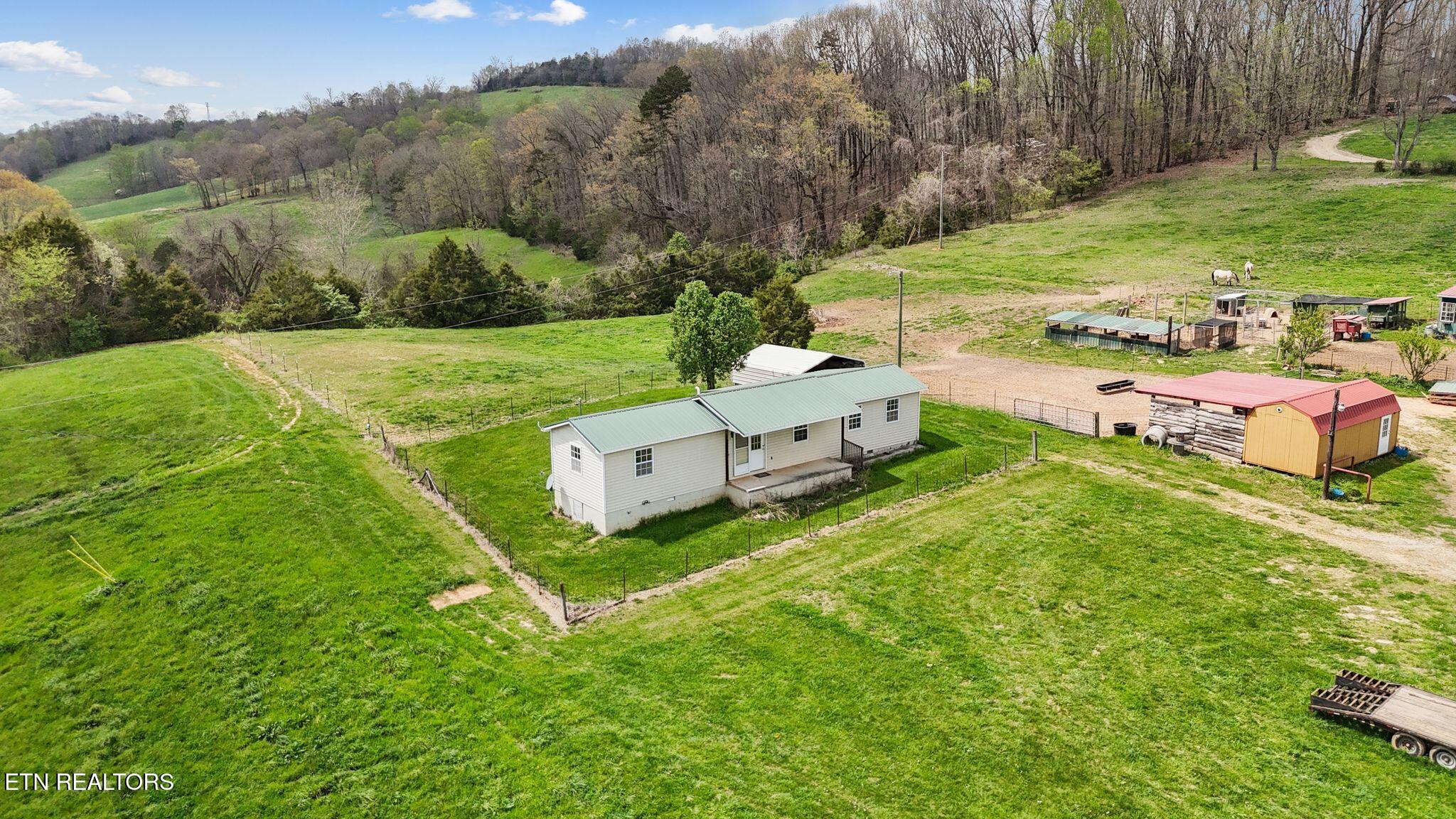 741 Clinch Valley Road Powder Springs TN 37848