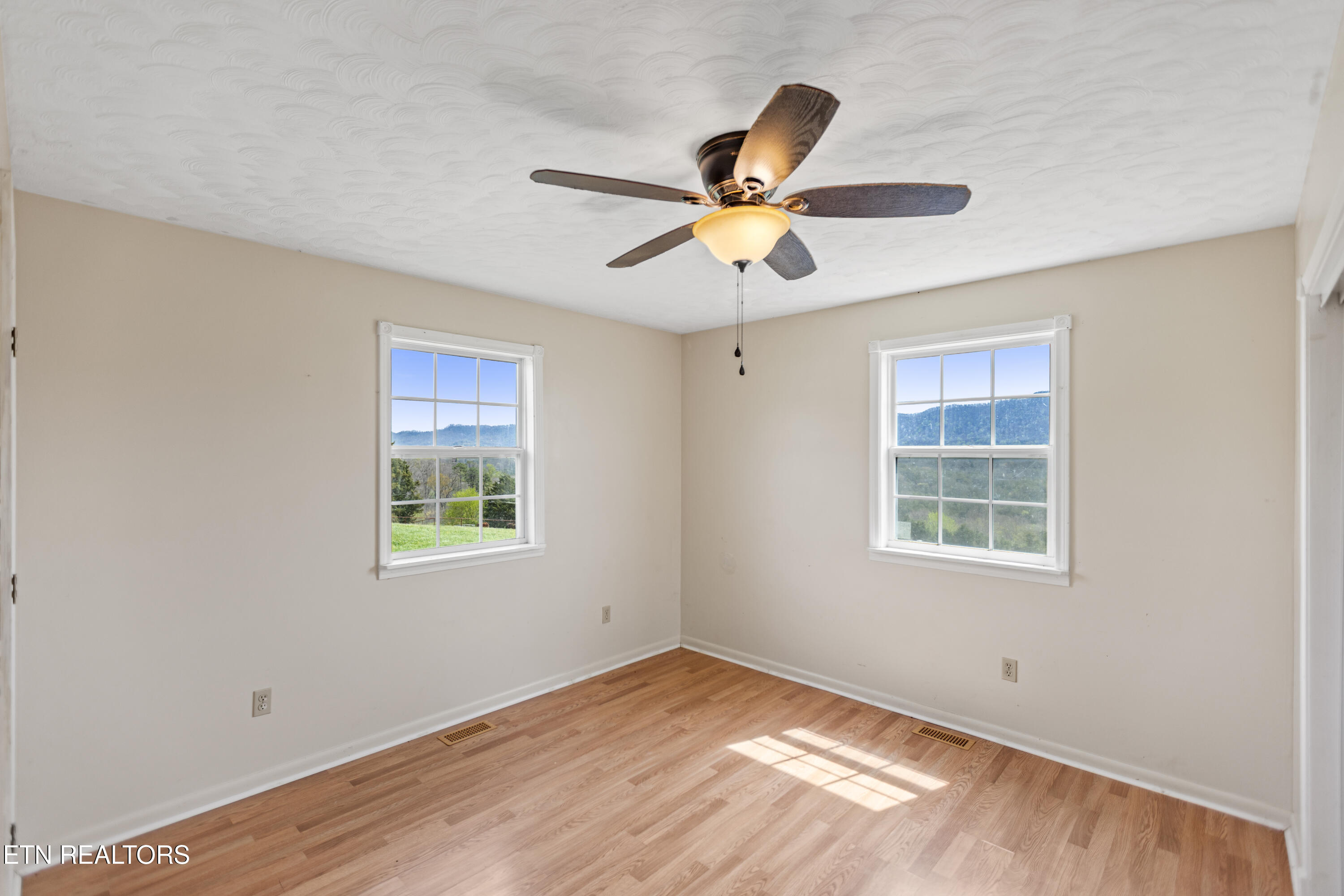741 Clinch Valley Road Powder Springs TN 37848