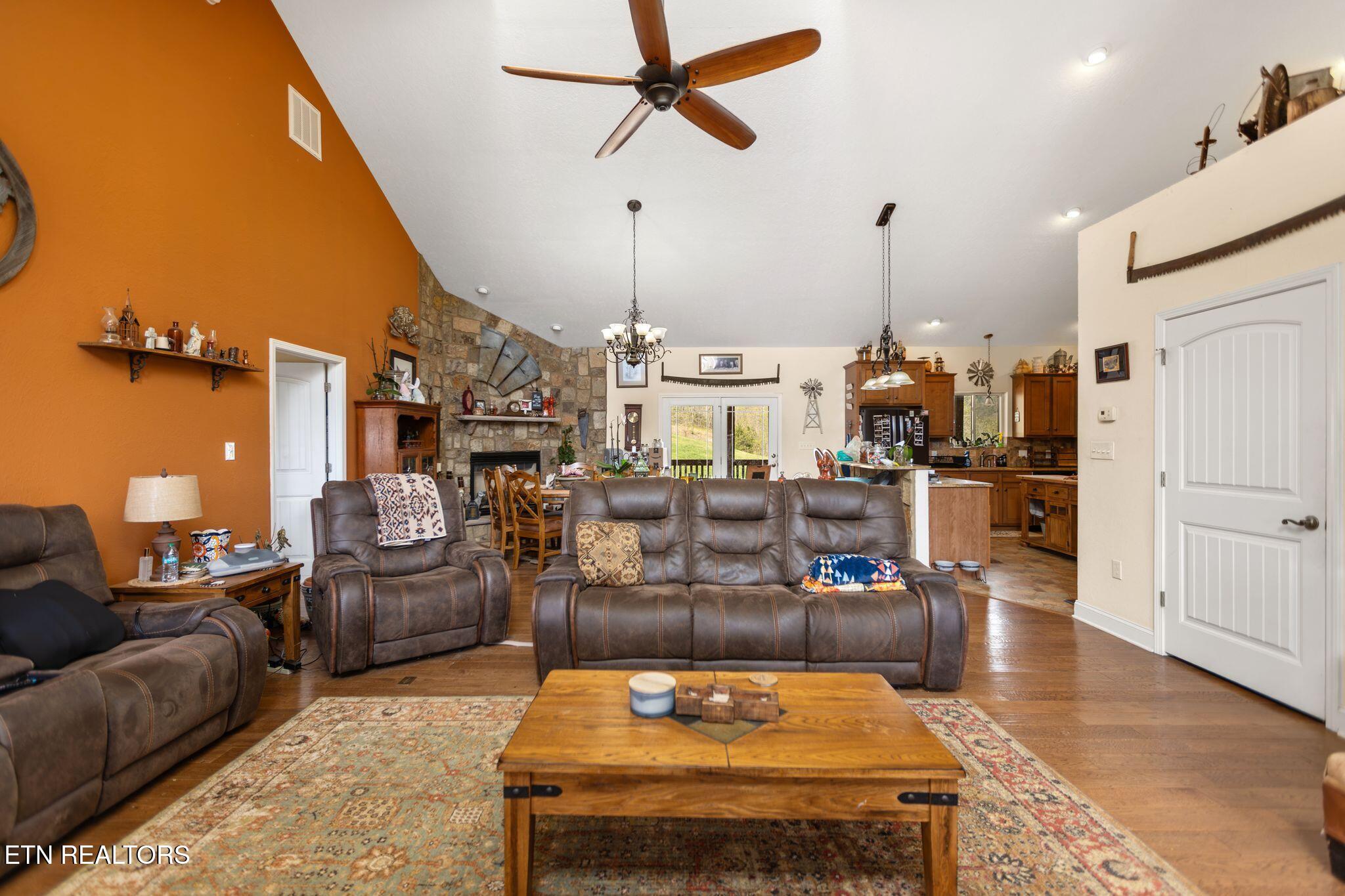 741 Clinch Valley Road Powder Springs TN 37848