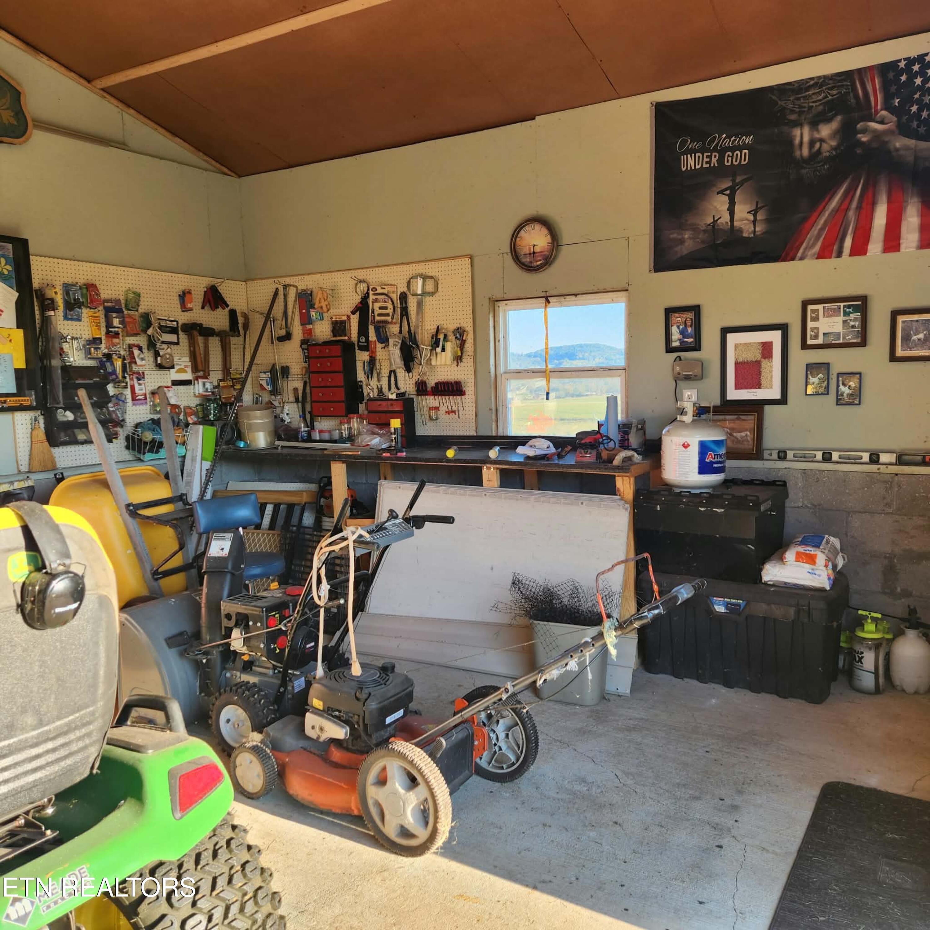115 Starling Lane Speedwell TN 37870
