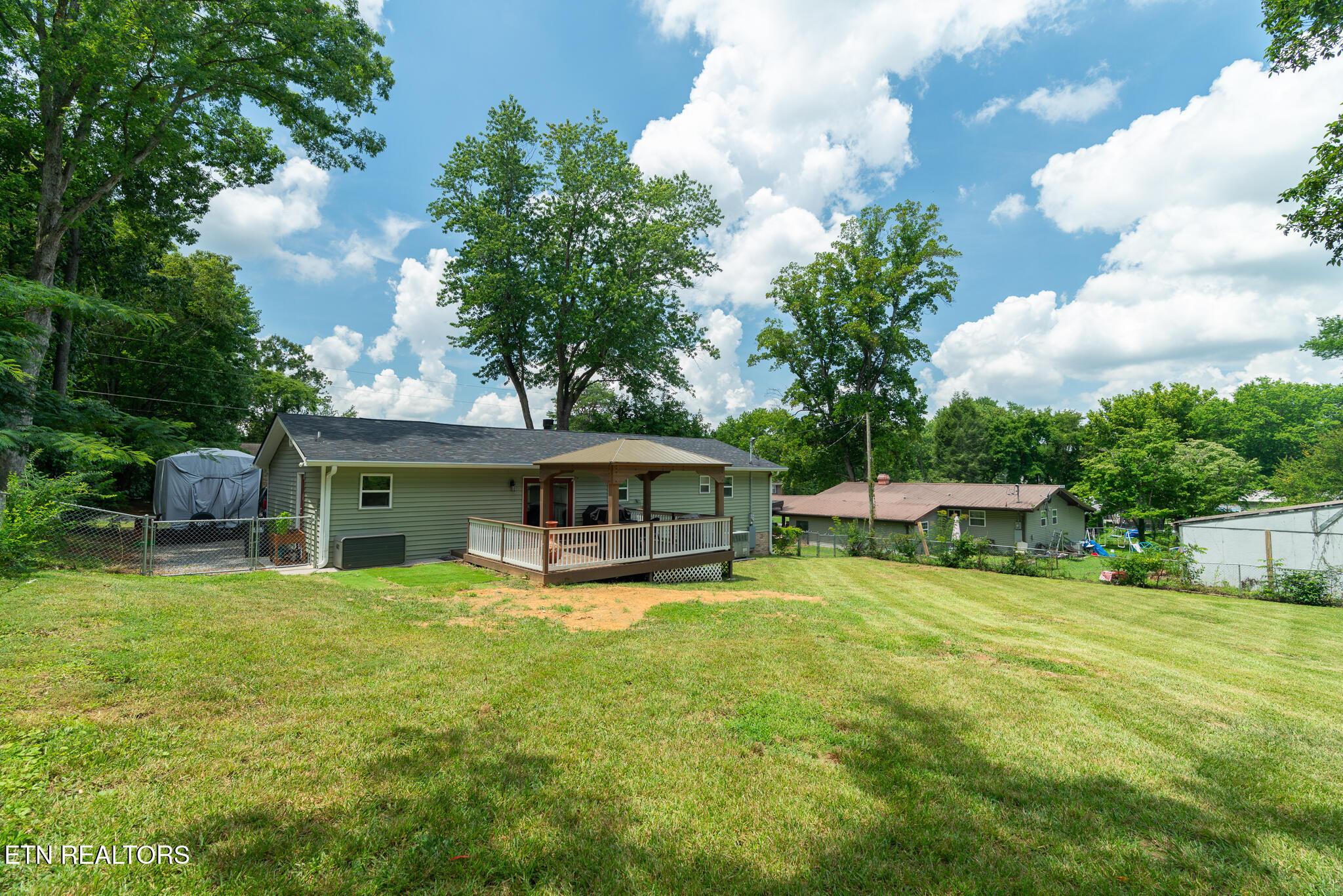 2360 Pinewood Drive Maryville TN 37803