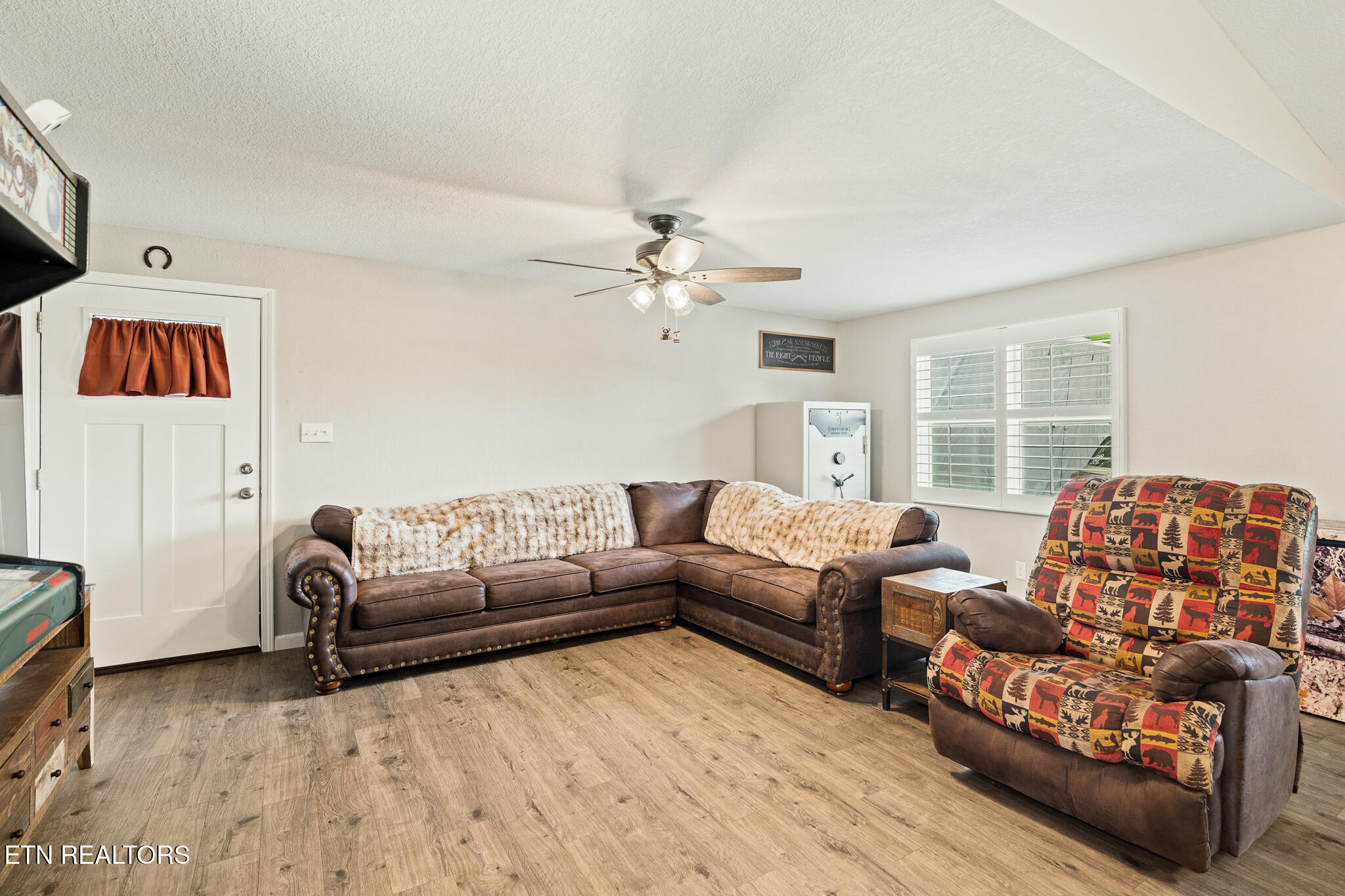 2360 Pinewood Drive Maryville TN 37803