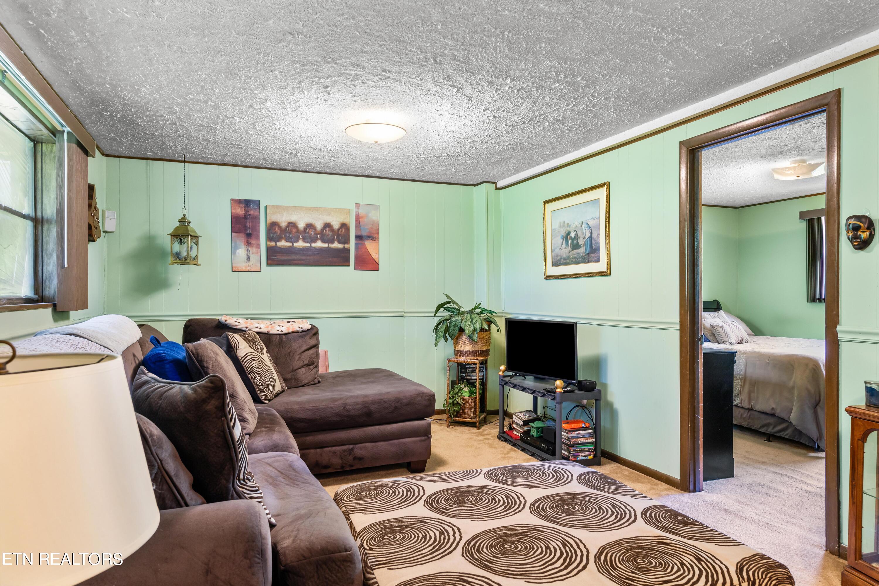 108 Holston Court Knoxville TN 37914