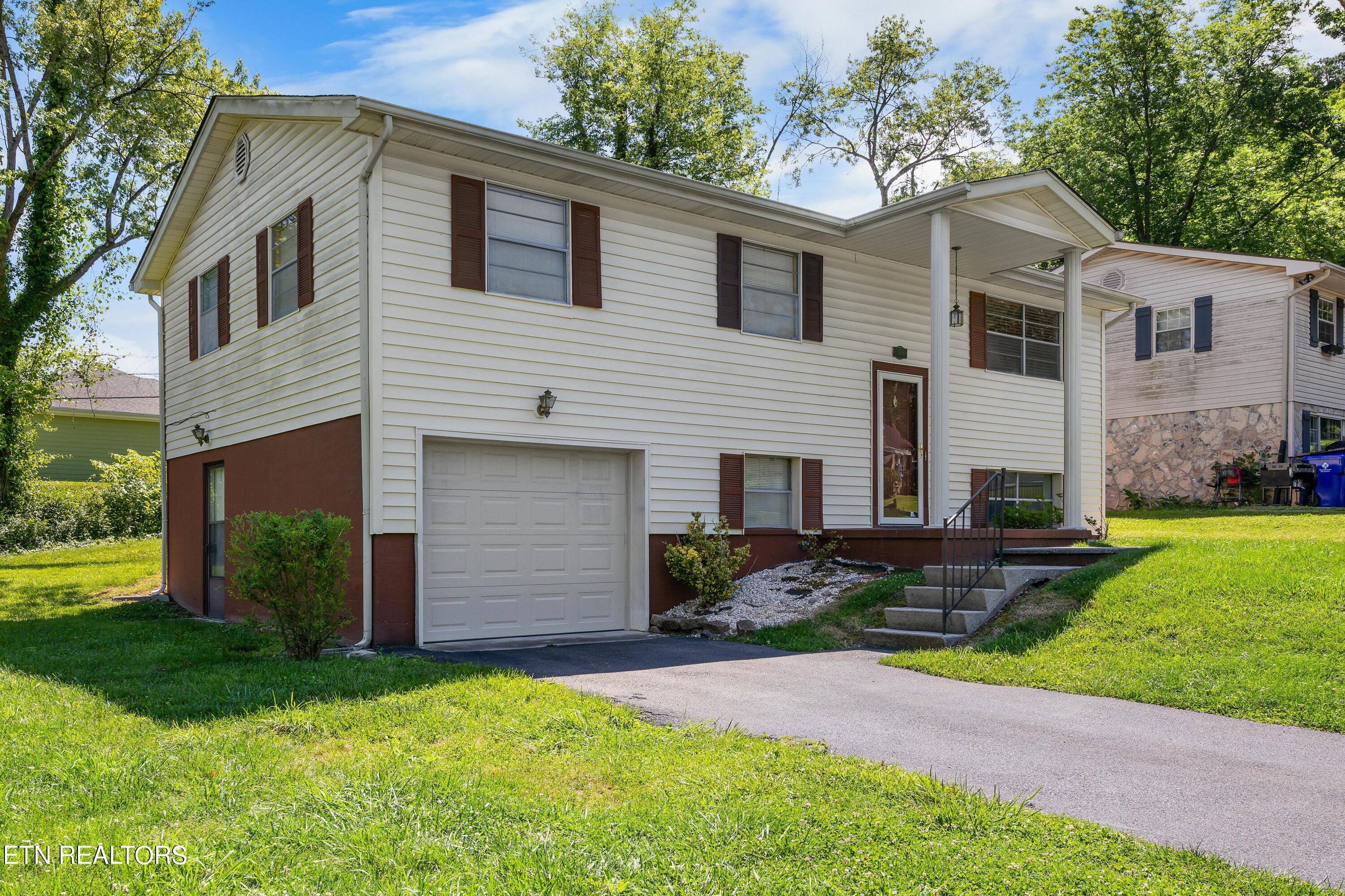 108 Holston Court Knoxville TN 37914