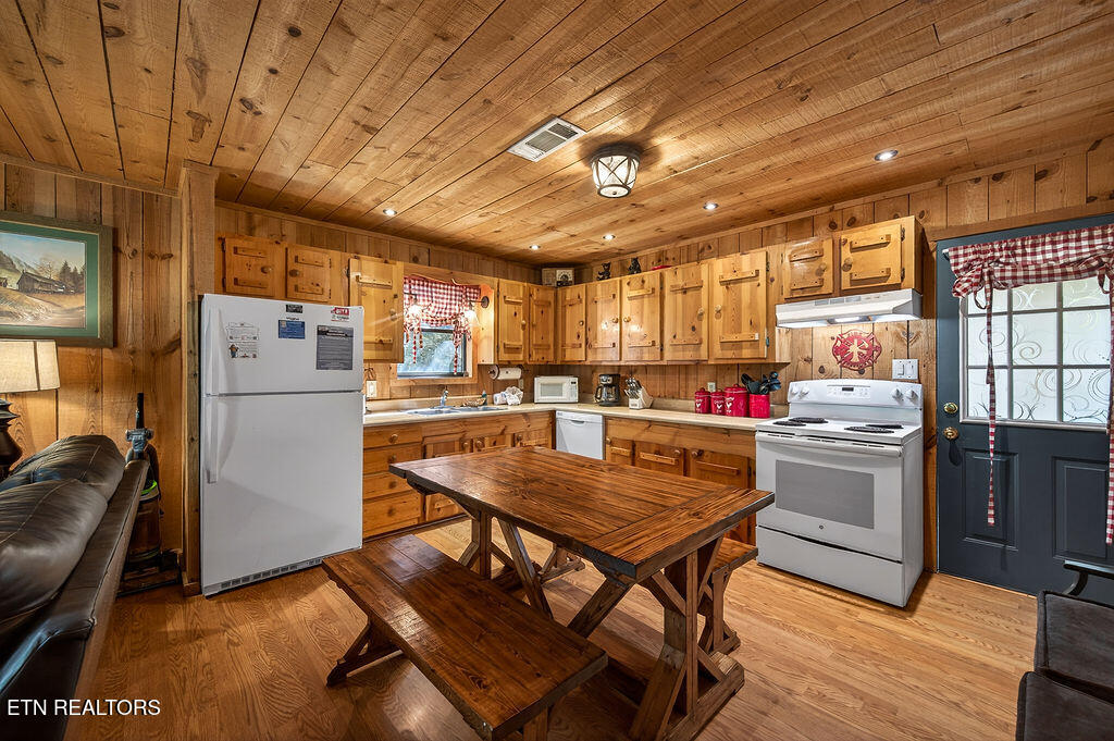 3430 Bear Mountain Lane Sevierville TN 37876
