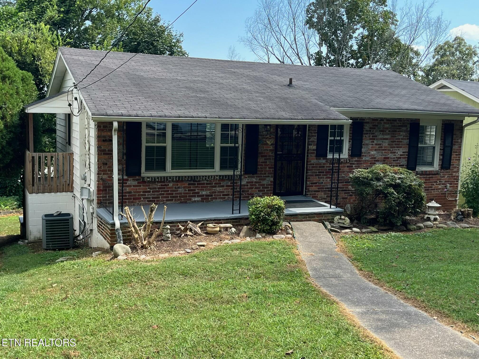 1024 Farragut Avenue Knoxville TN 37917