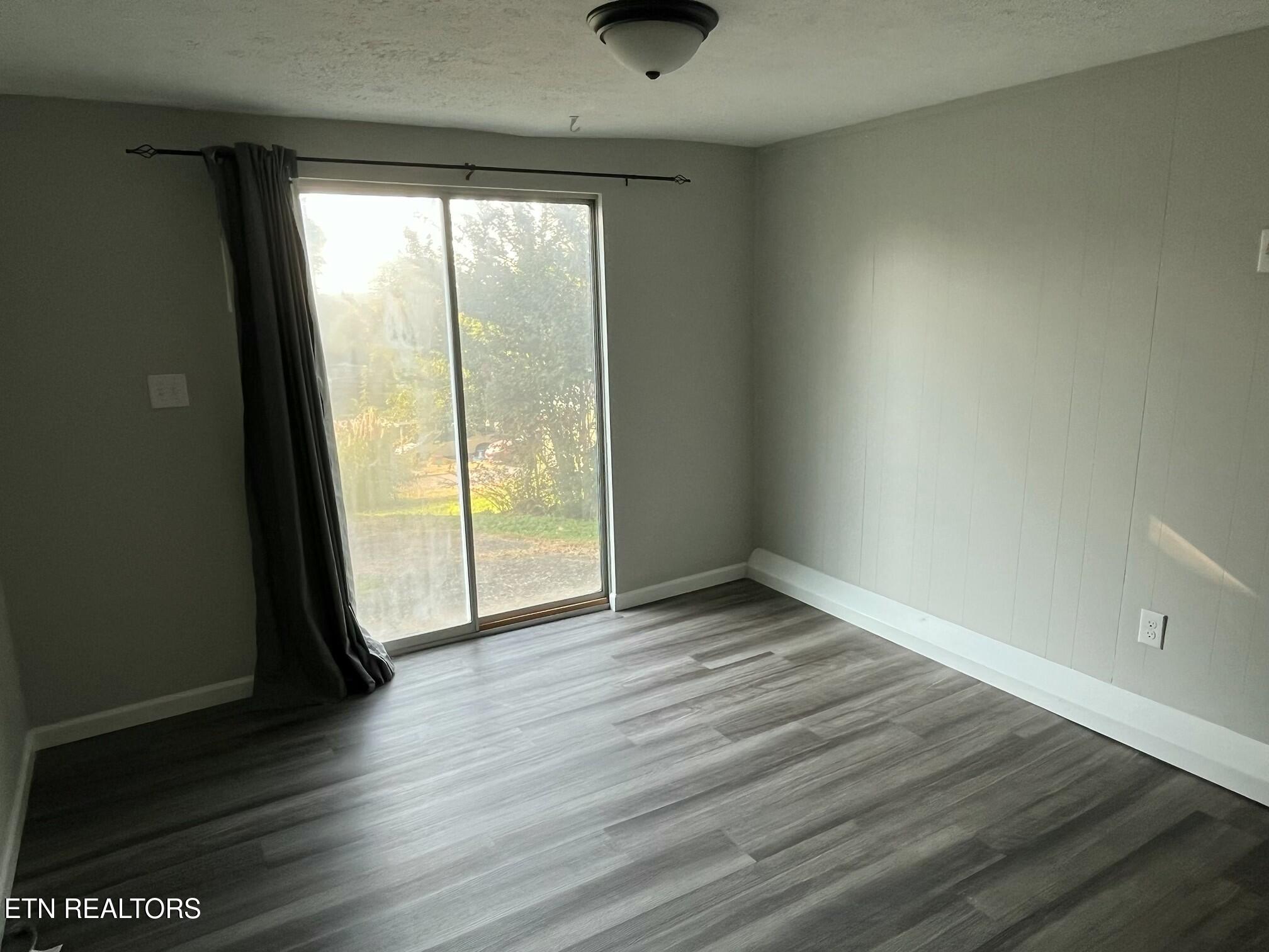 1024 Farragut Avenue Knoxville TN 37917
