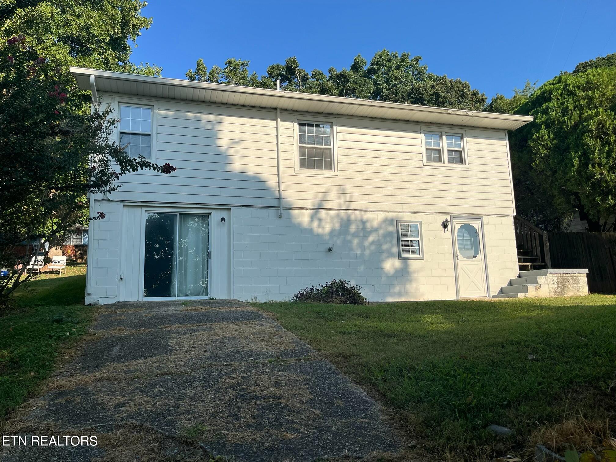 1024 Farragut Avenue Knoxville TN 37917