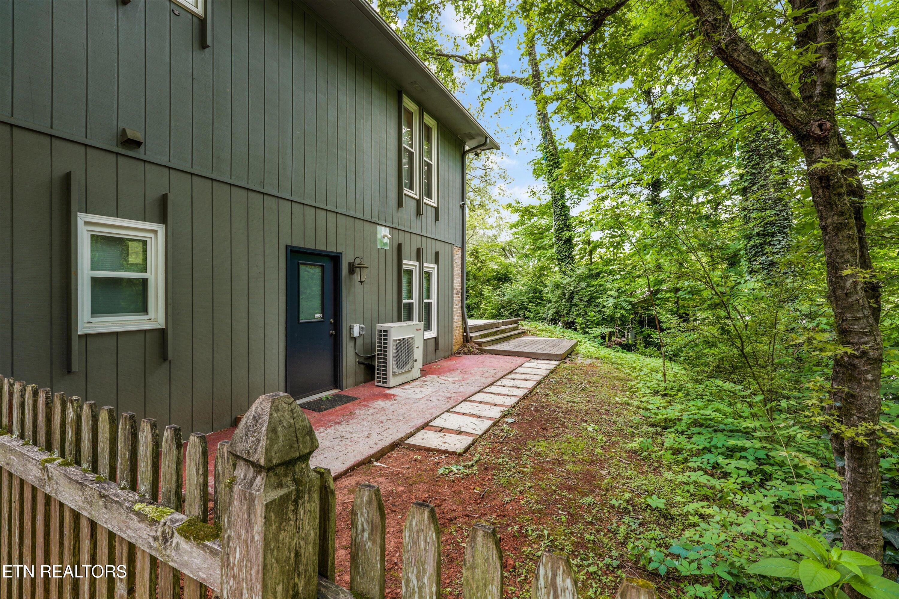 4420 Edgewood Road Louisville TN 37777