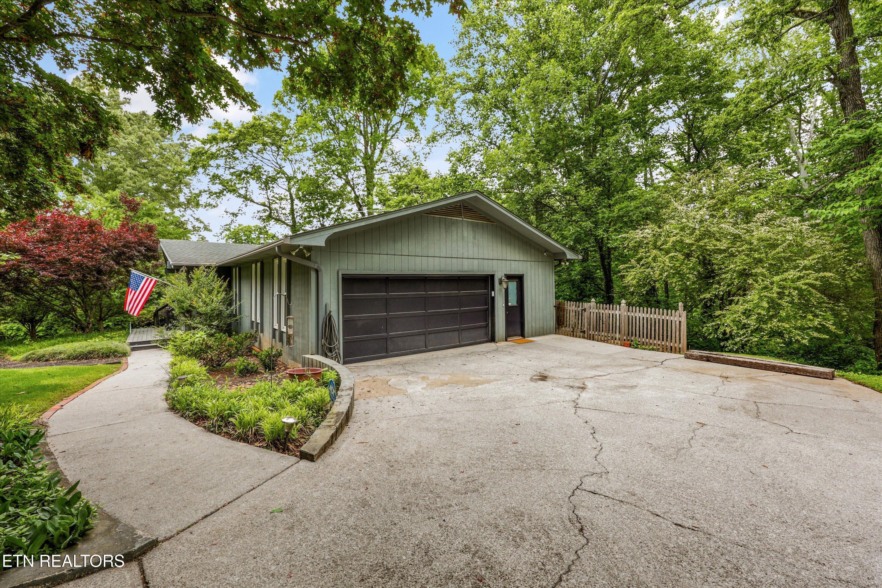 4420 Edgewood Road Louisville TN 37777