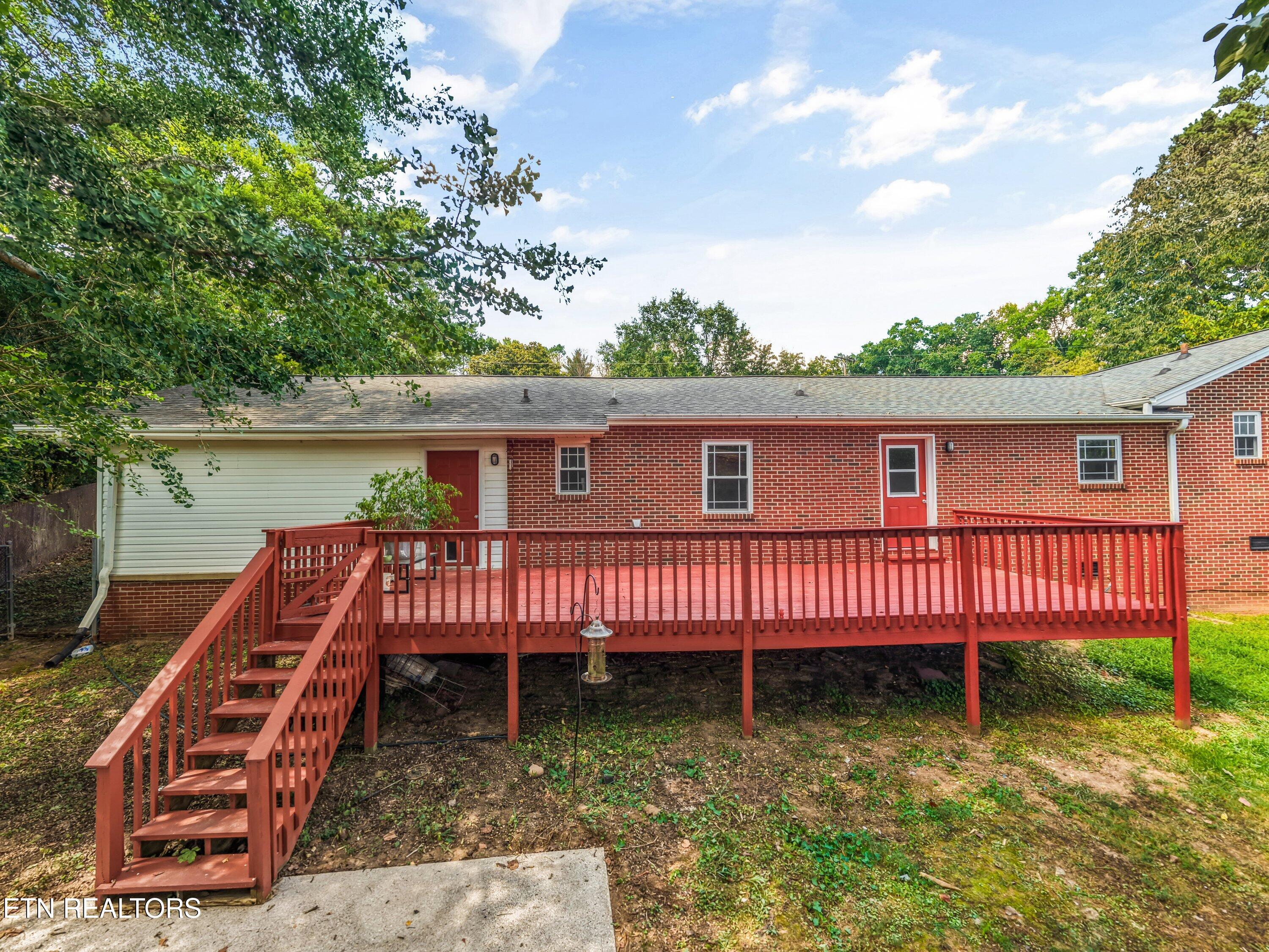 4418 NE Garden Knoxville TN 37918