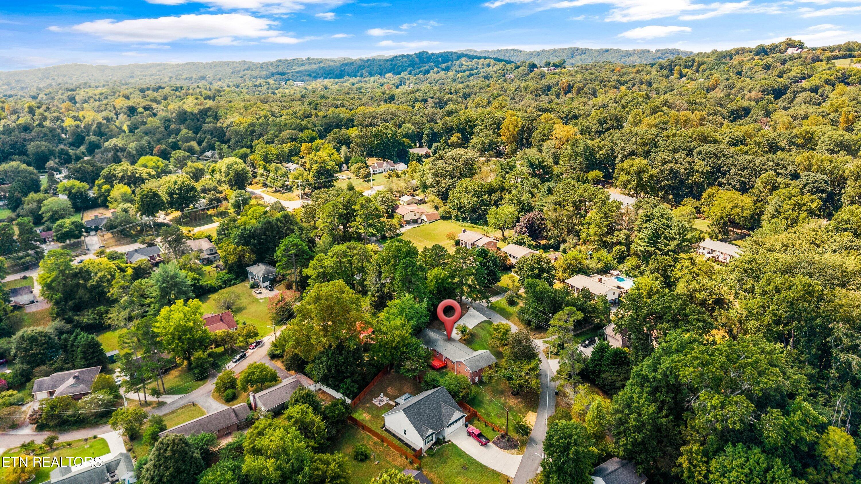 4418 NE Garden Knoxville TN 37918