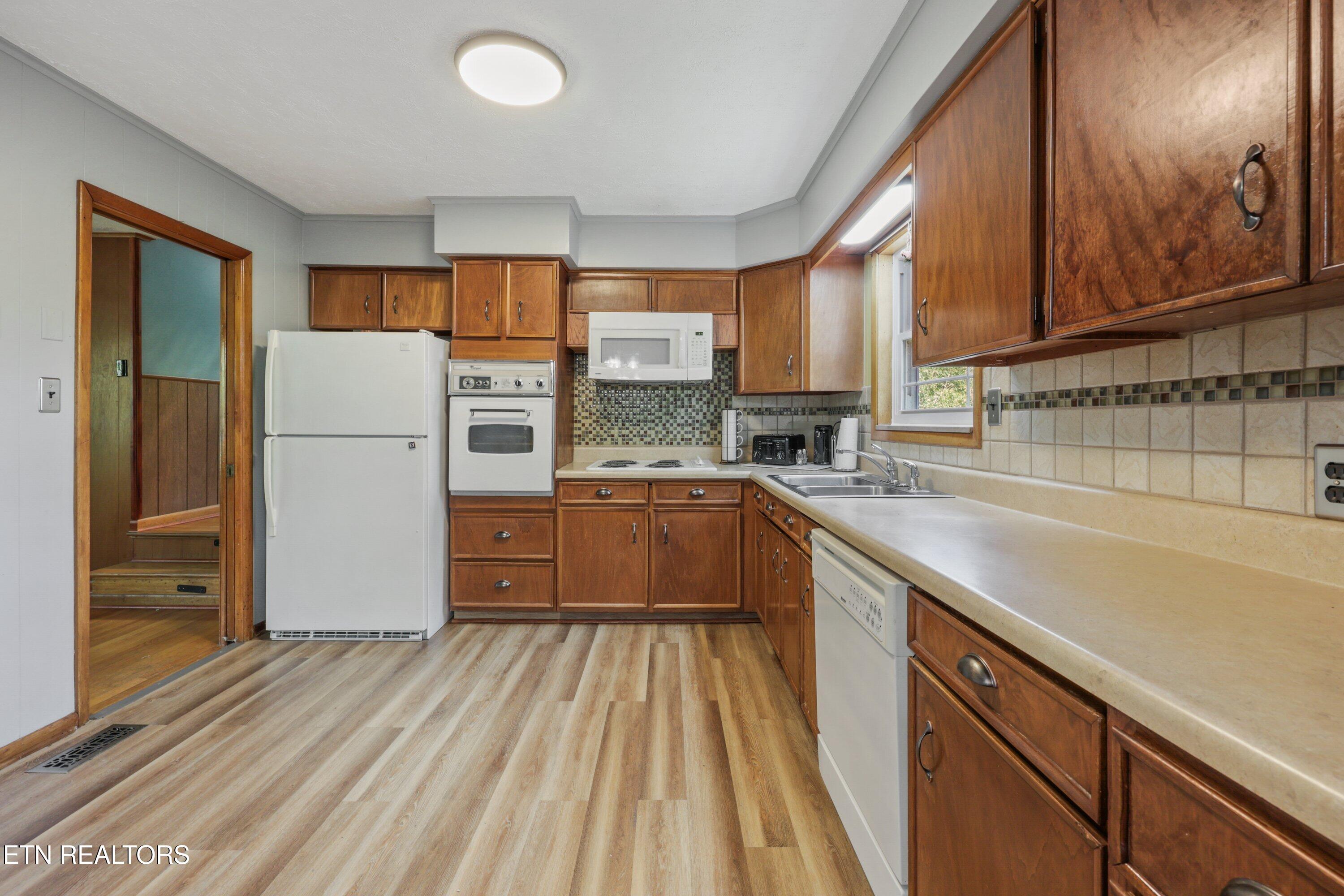 4418 NE Garden Knoxville TN 37918